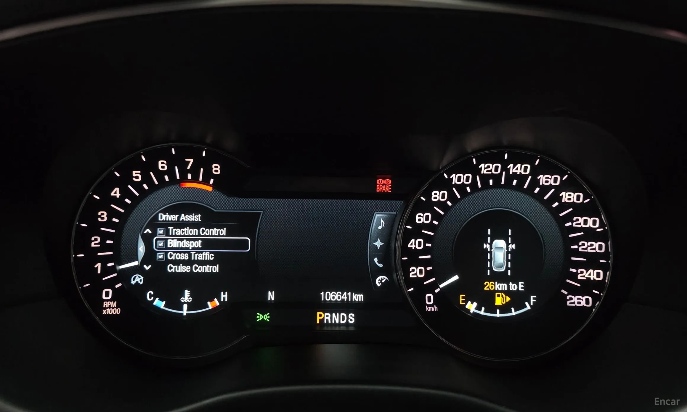 Lincoln MKC превью 8