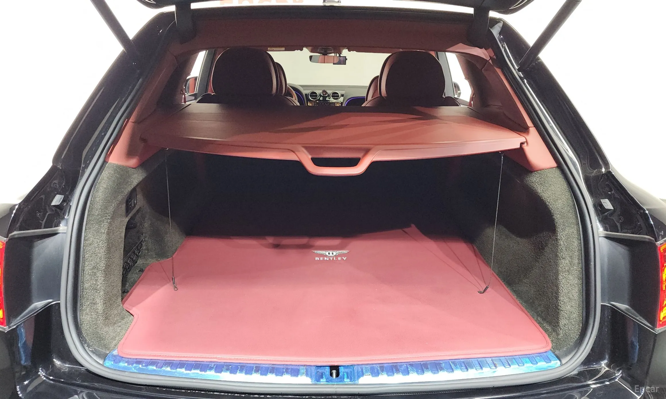 Bentley Bentayga превью 20
