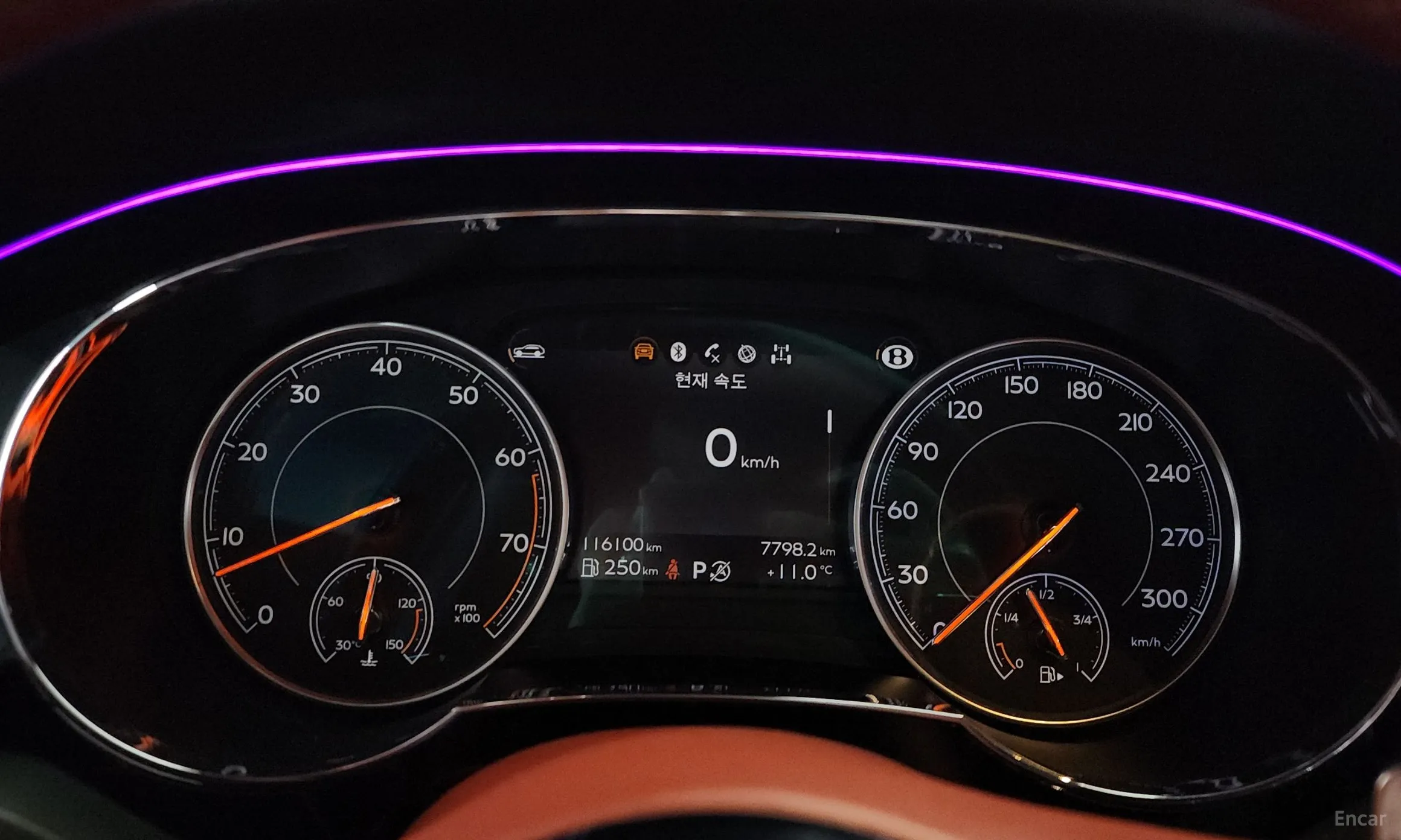 Bentley Bentayga превью 8