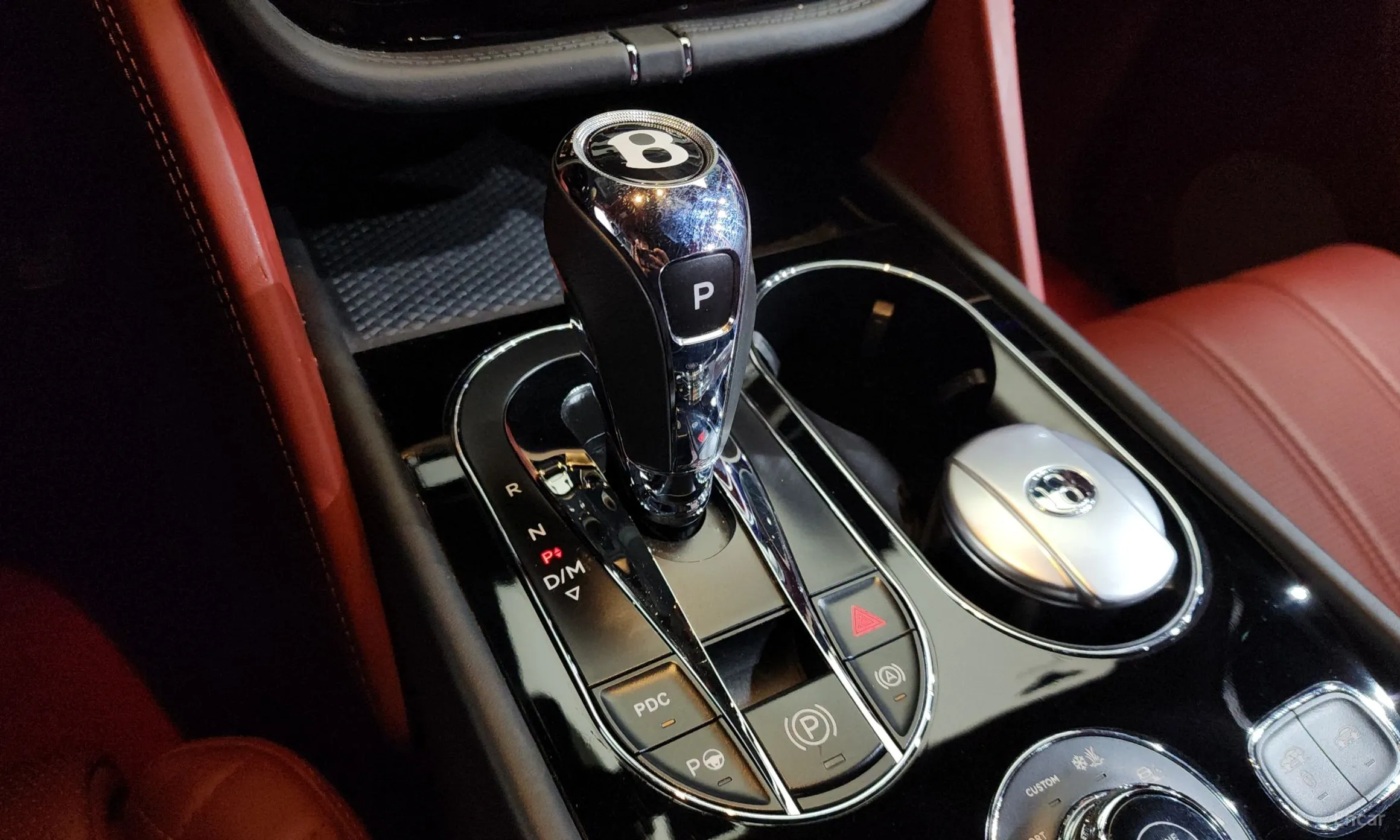 Bentley Bentayga превью 9