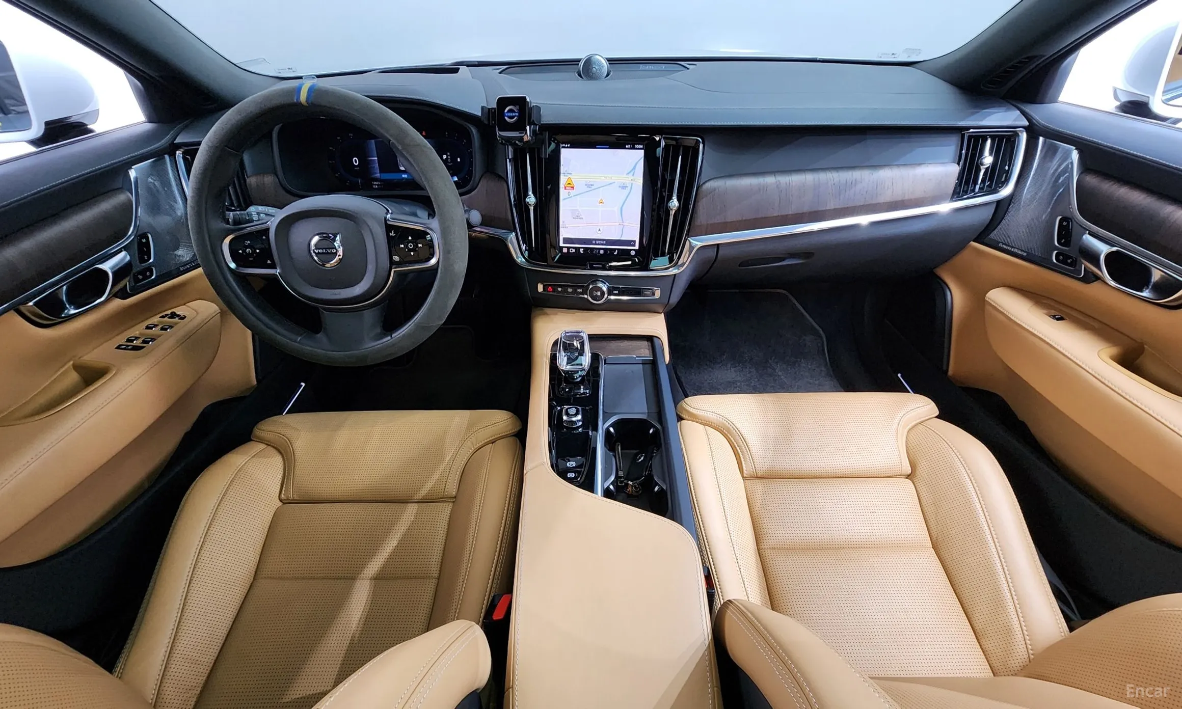 Volvo S90 превью 7