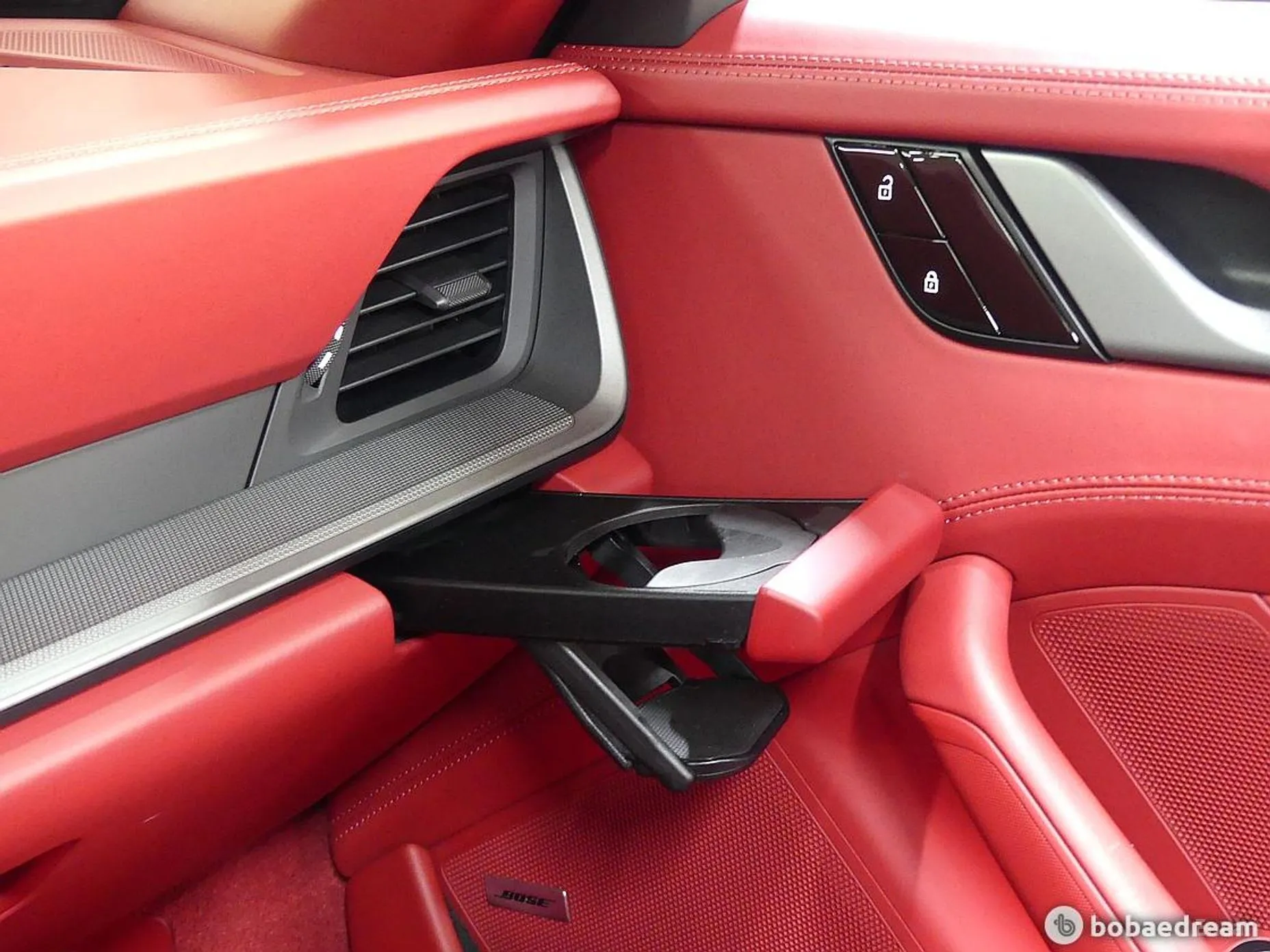 Porsche 911 (992) превью 19