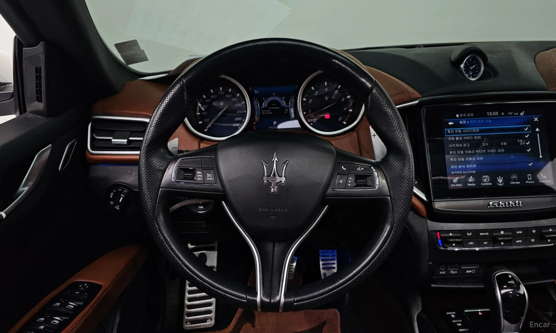 Maserati Ghibli превью 14