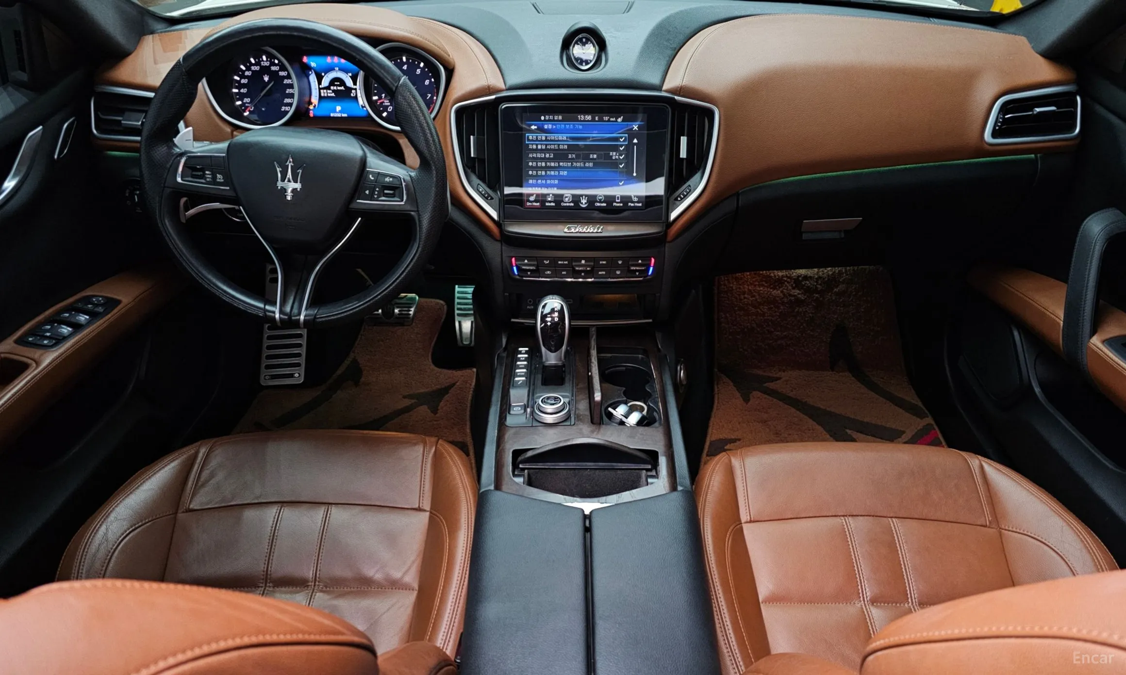 Maserati Ghibli превью 7