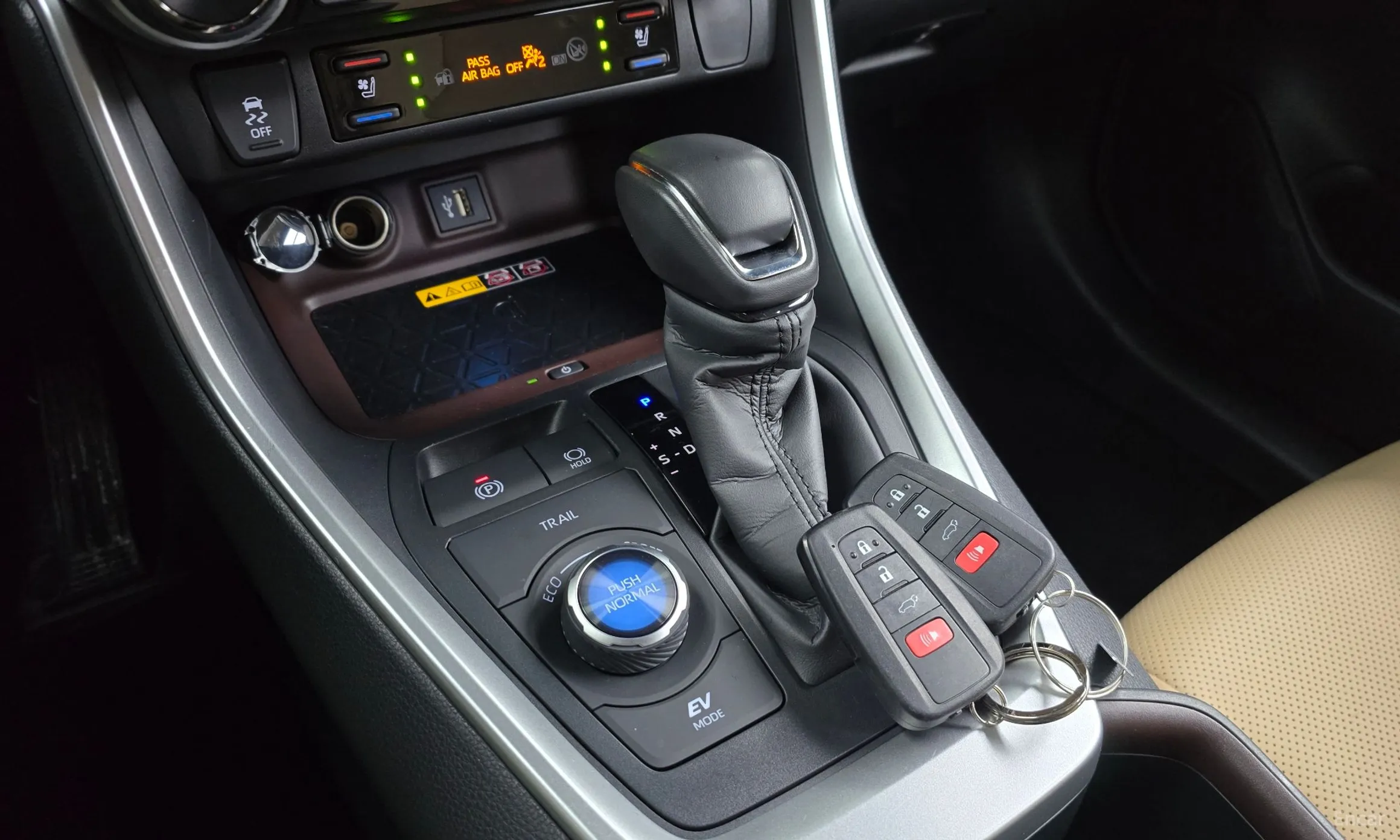 Toyota RAV4 5th Generation превью 9