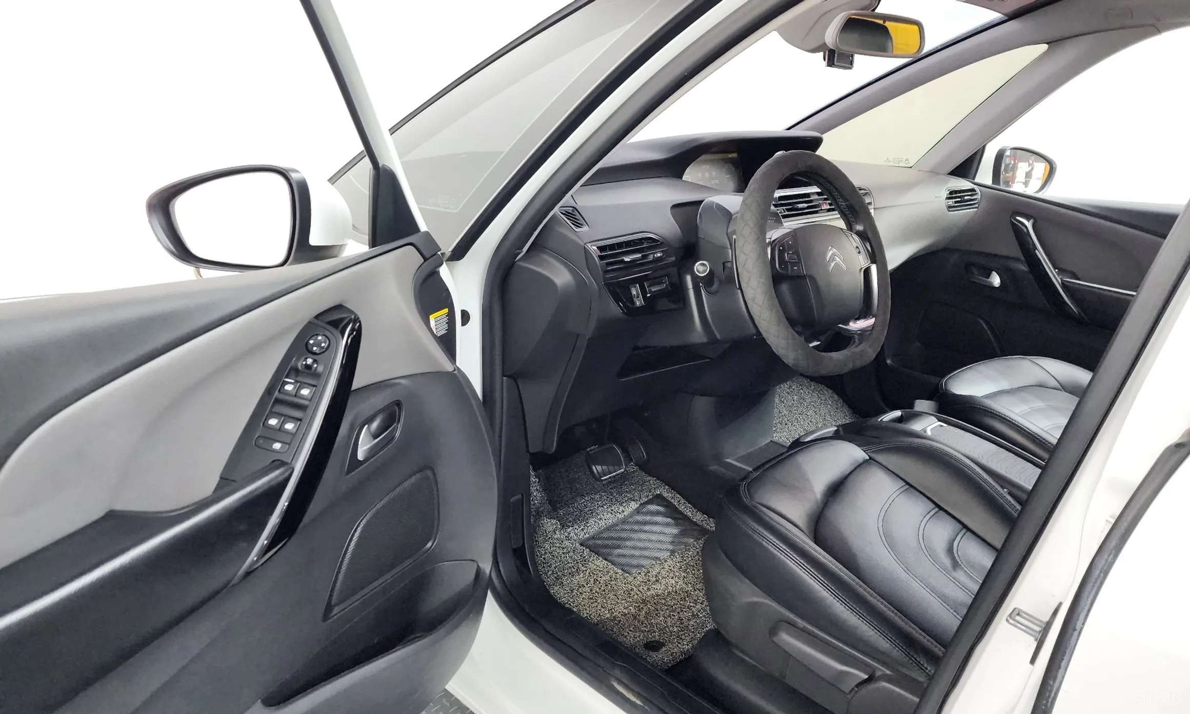 Citroën/DS Grand C4 Picasso превью 10