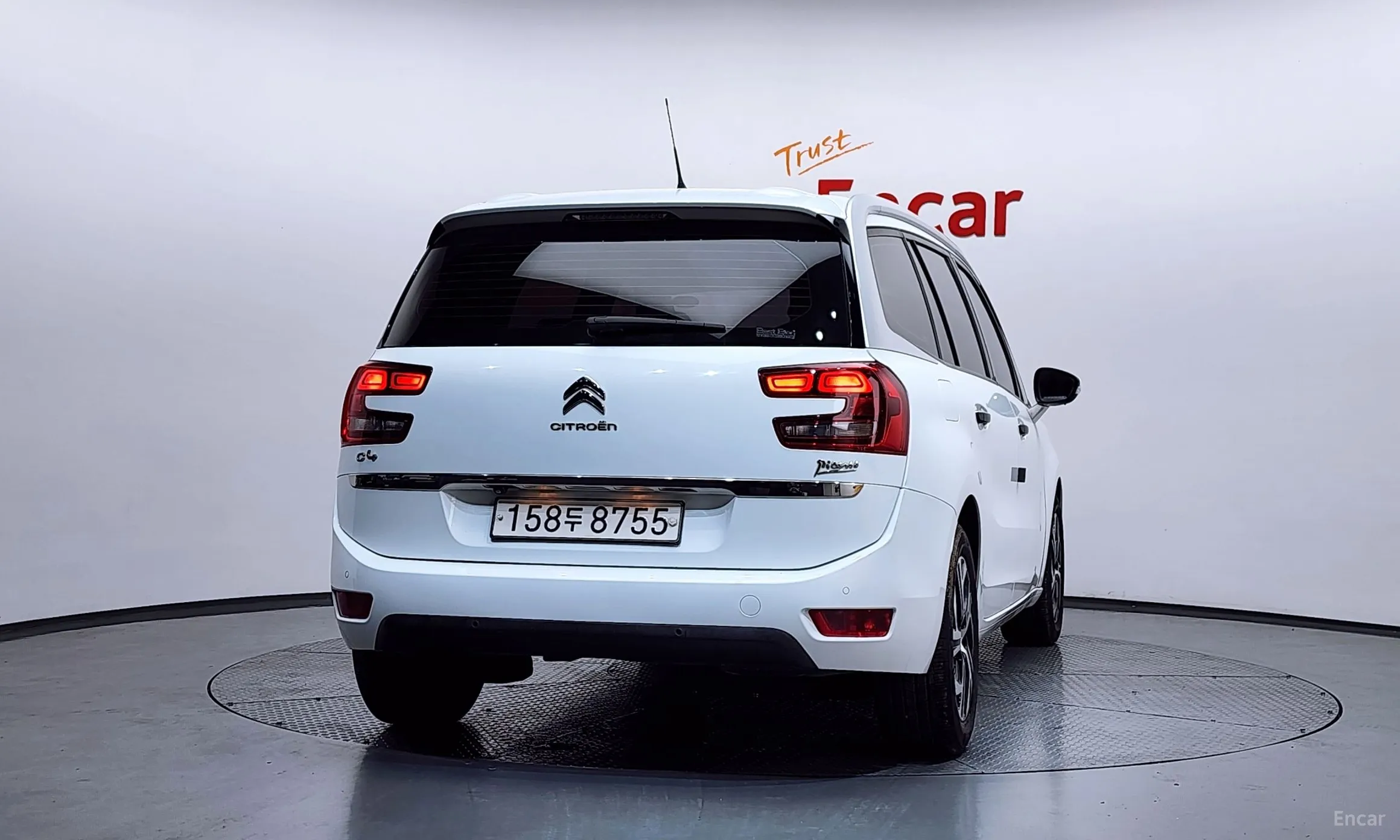 Citroën/DS Grand C4 Picasso превью 4