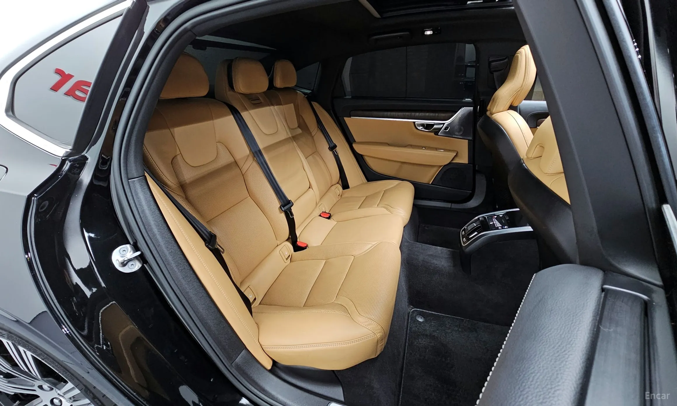 Volvo S90 превью 11