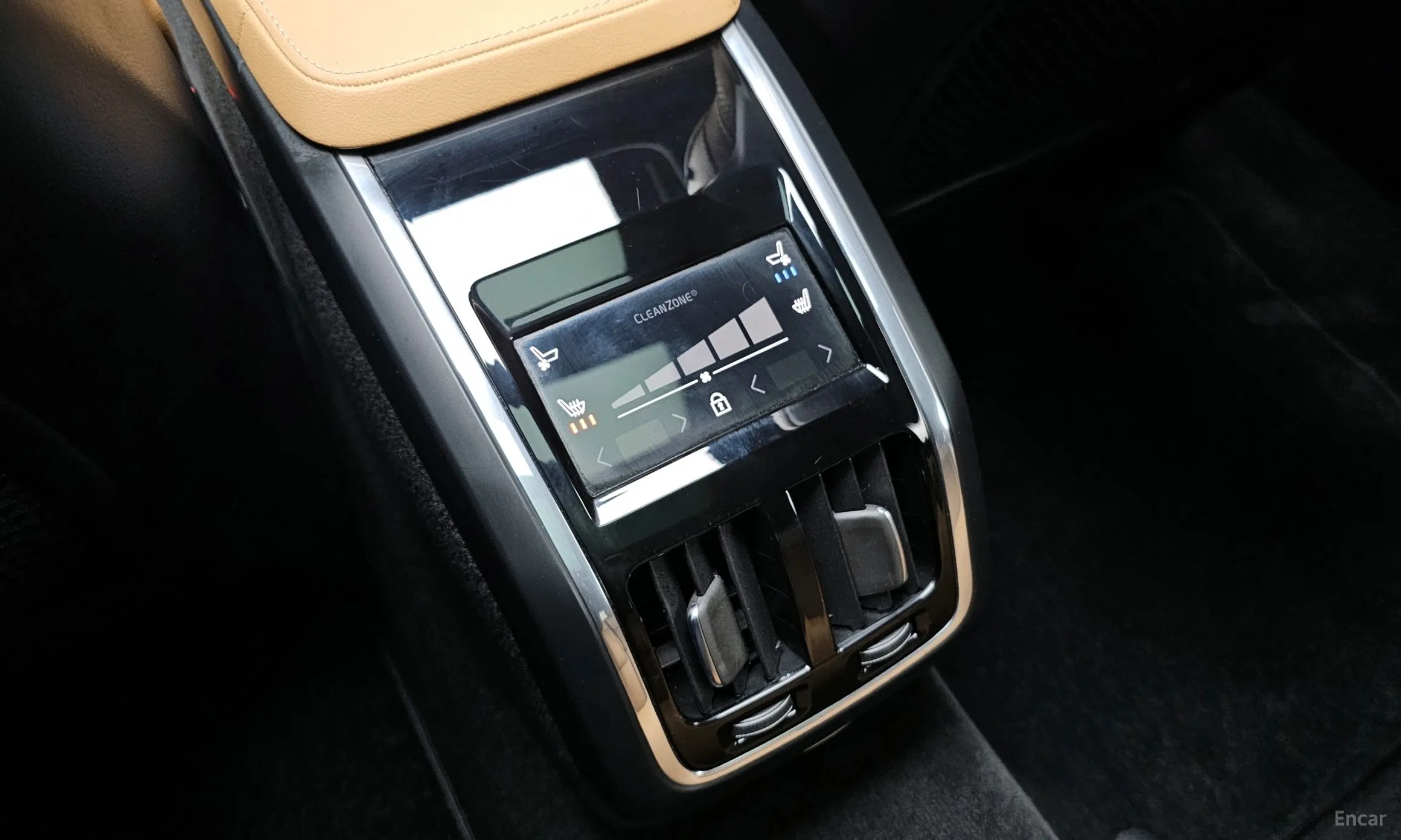 Volvo S90 превью 18