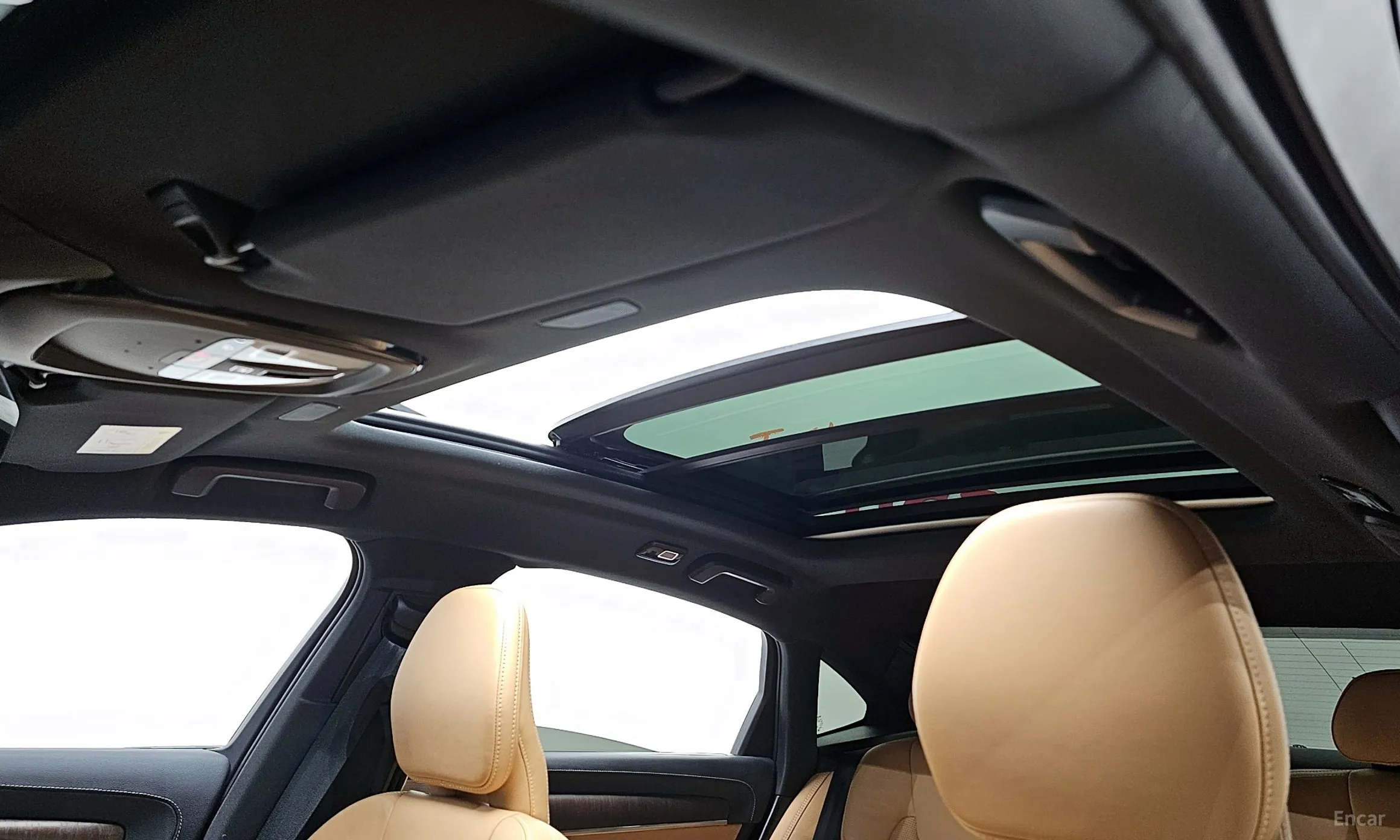 Volvo S90 превью 19