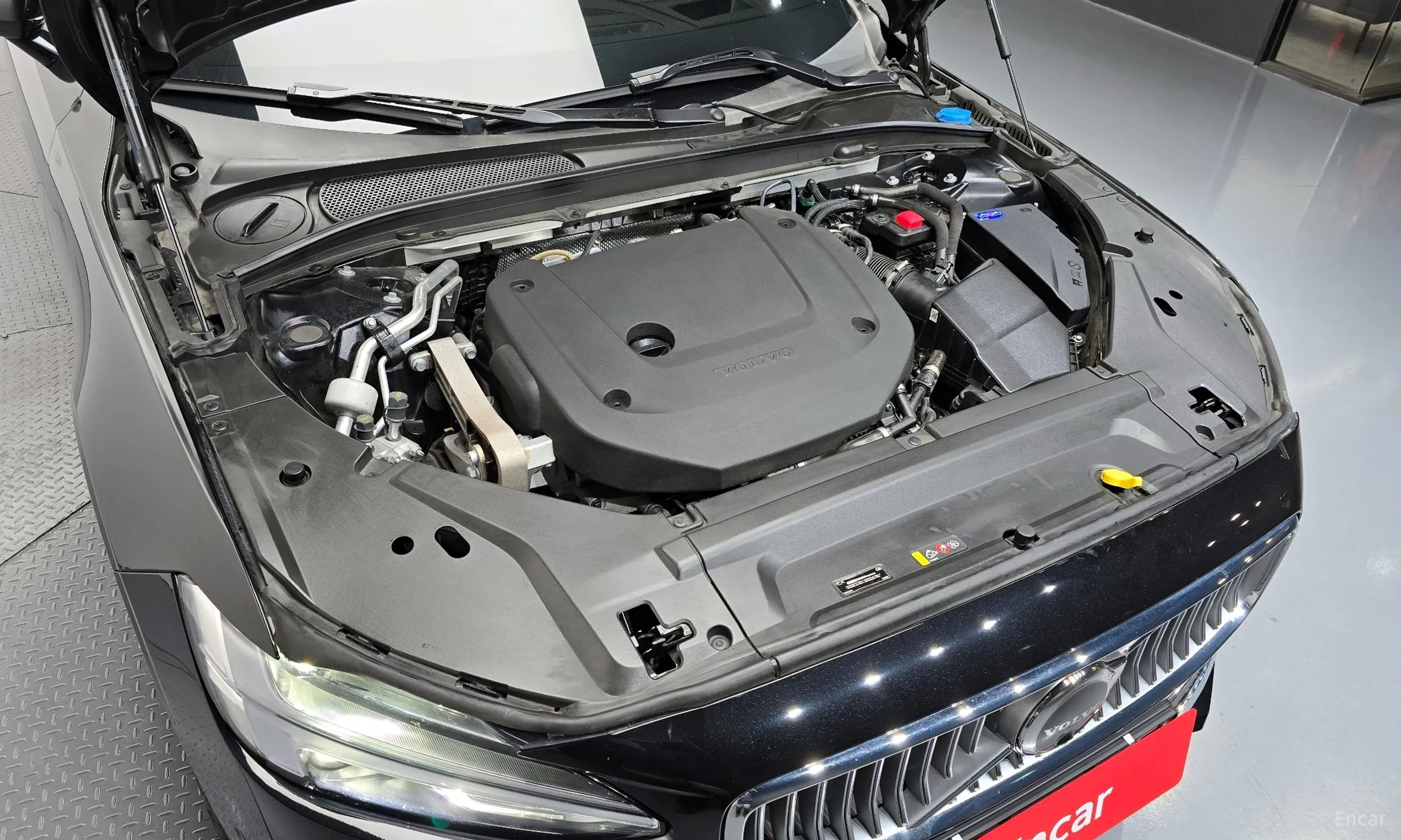 Volvo S90 превью 6