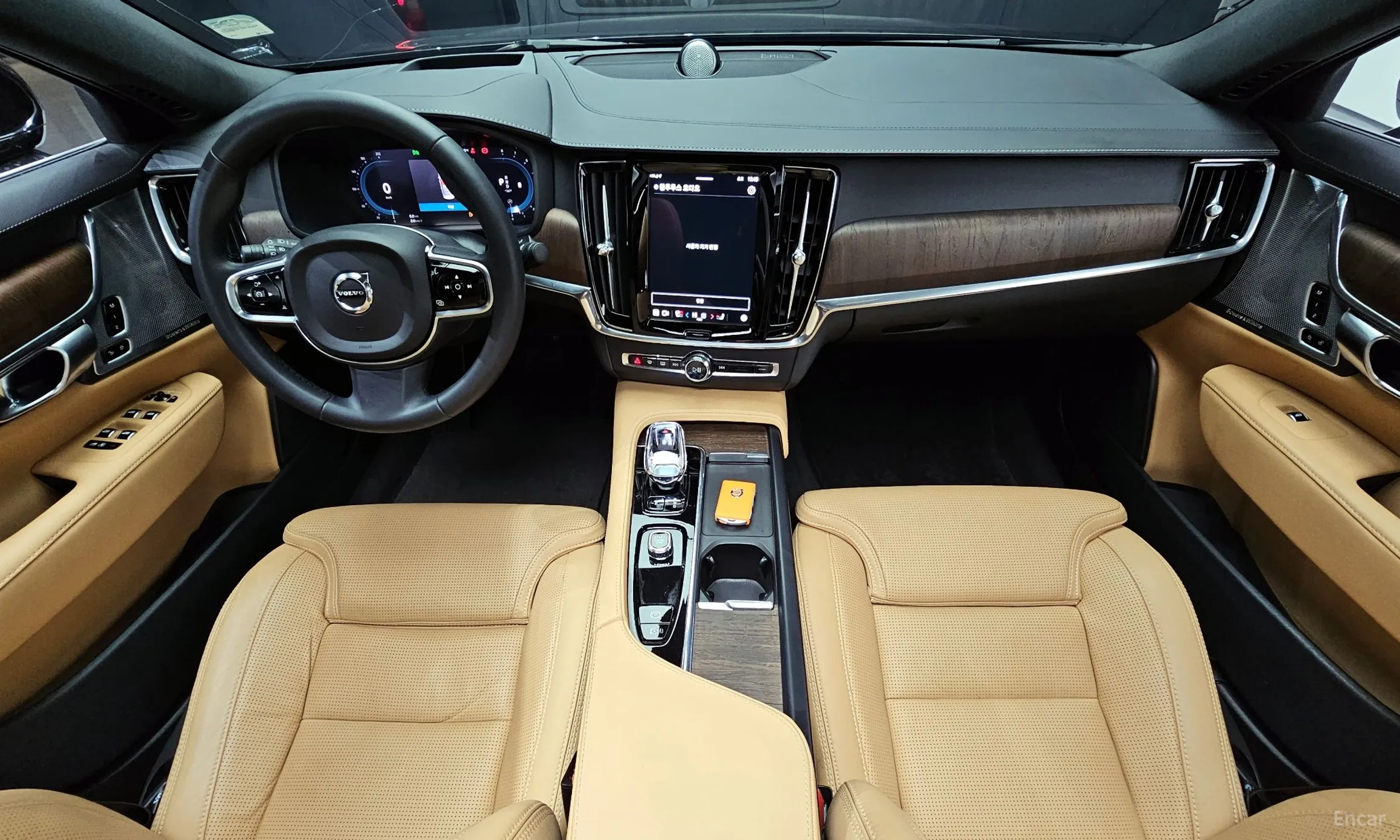 Volvo S90 превью 7