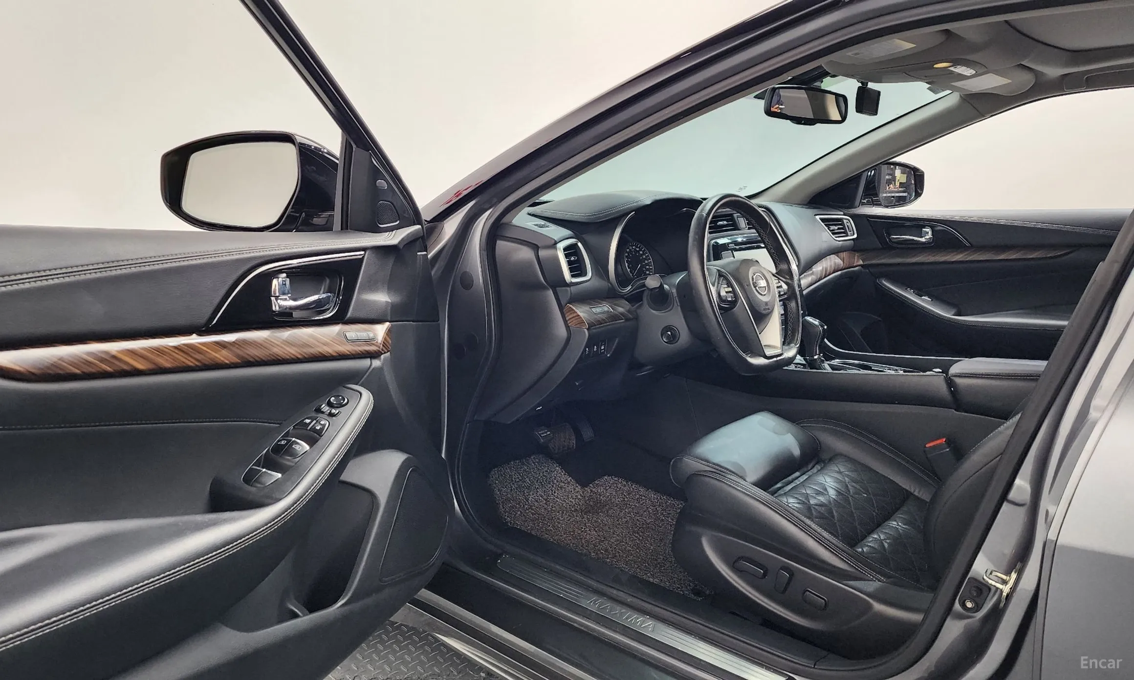 Nissan Maxima (A36) превью 11