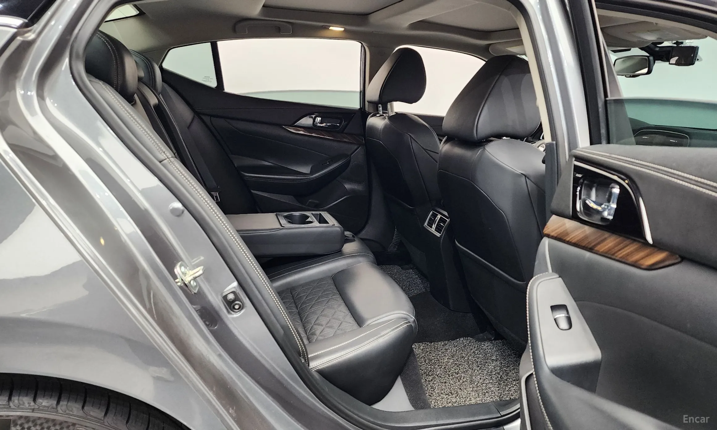 Nissan Maxima (A36) превью 12