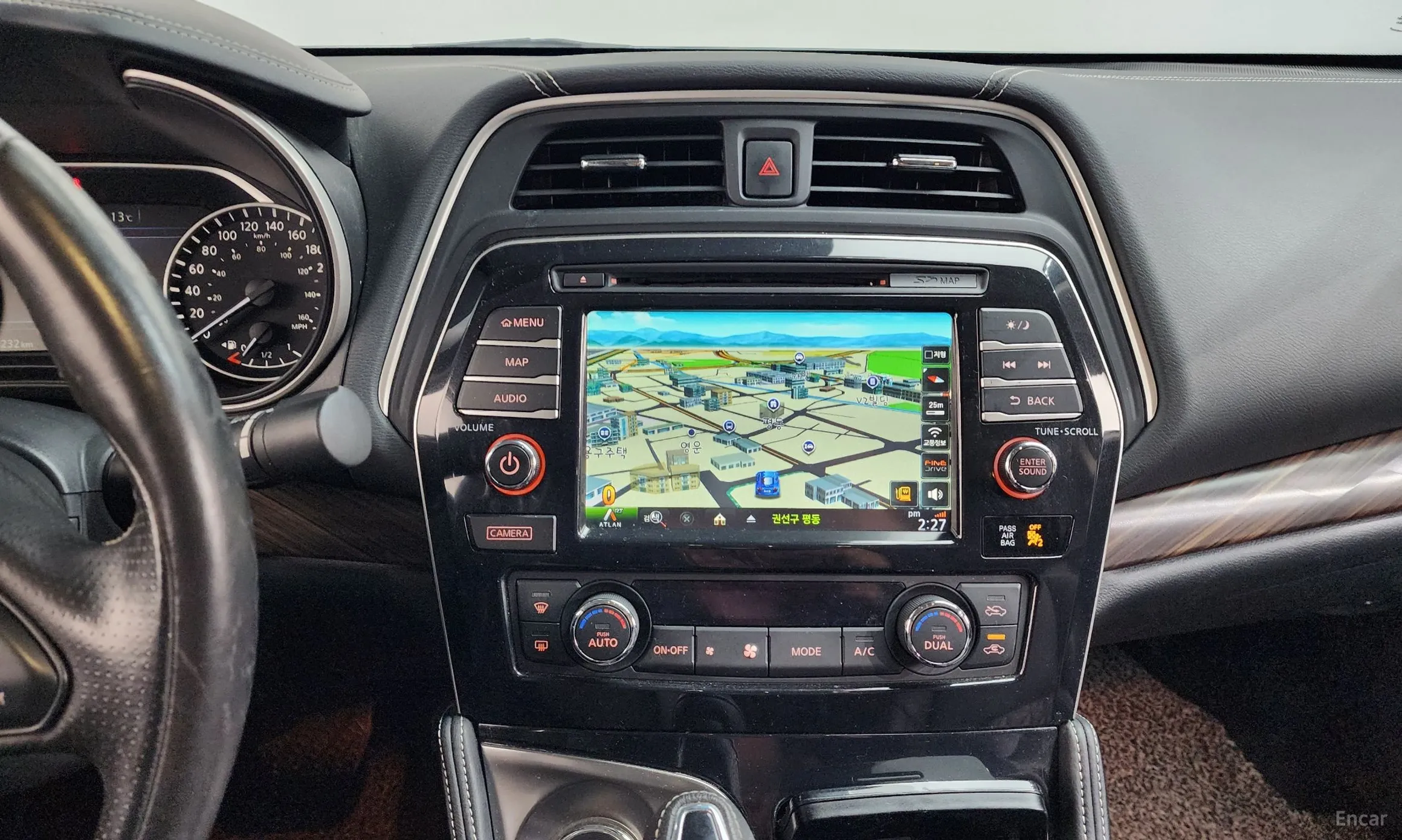 Nissan Maxima (A36) превью 14