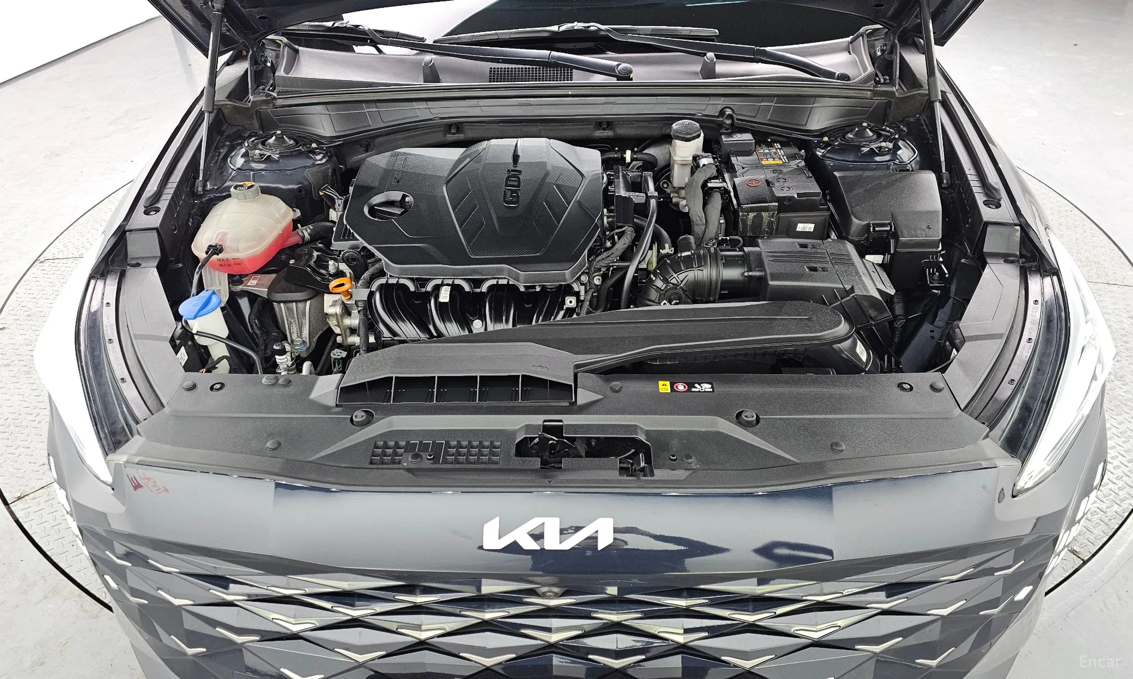 Kia K8 превью 6