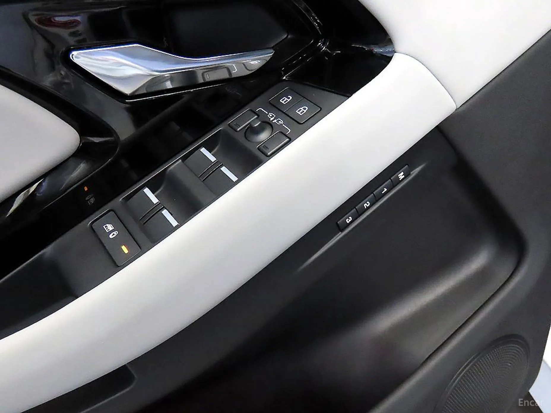 Land Rover Range Rover Evoque 2nd Generation превью 13