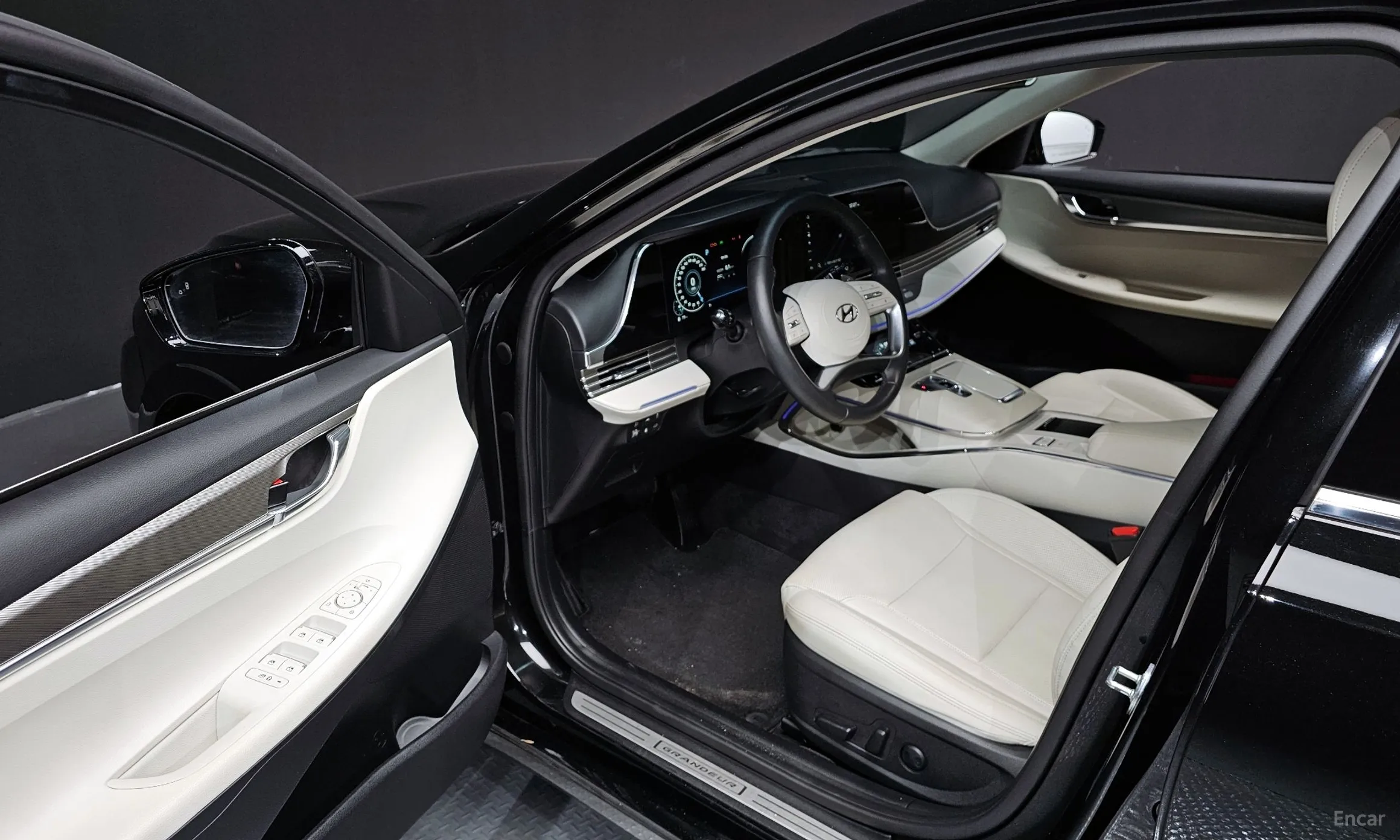 Hyundai Grandeur IG превью 10