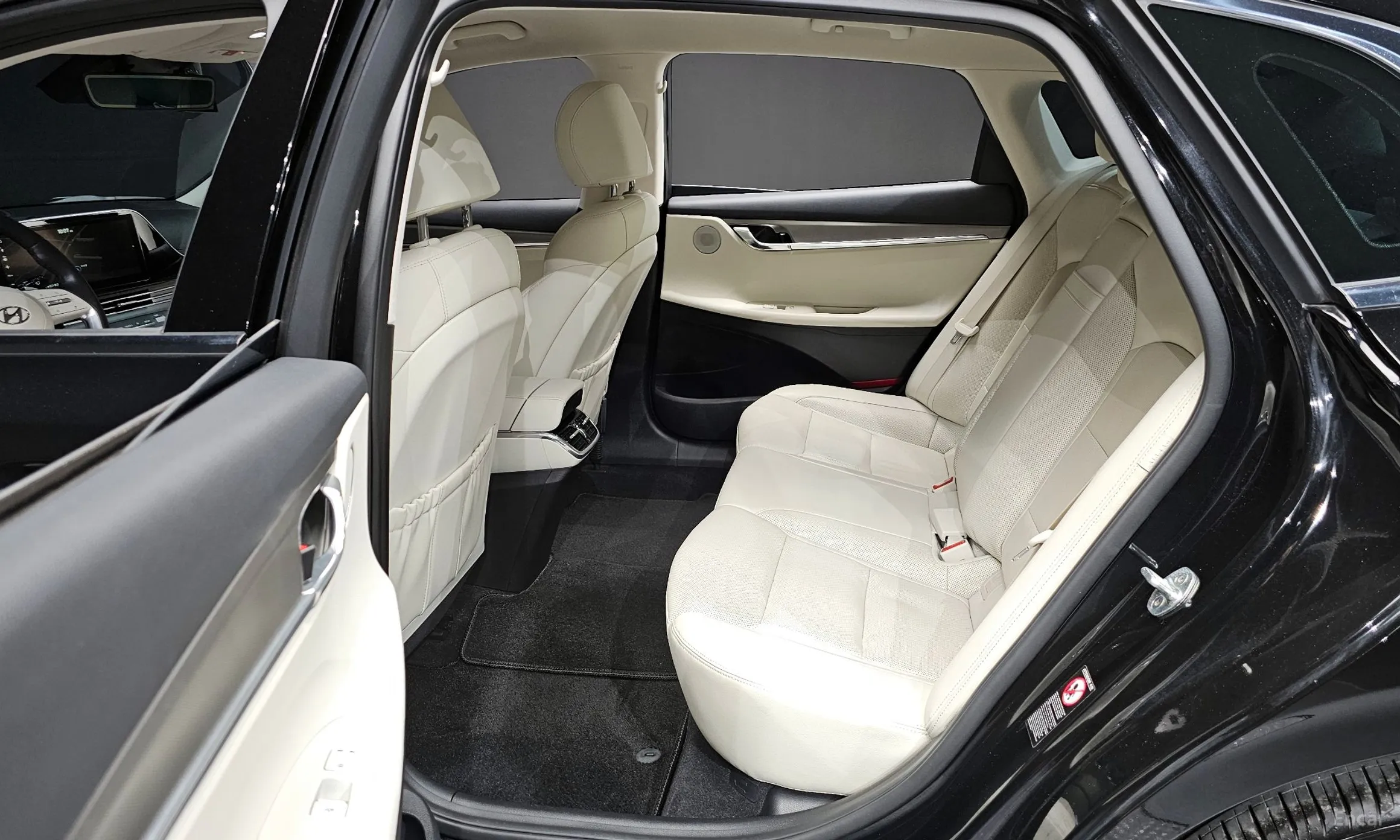 Hyundai Grandeur IG превью 11