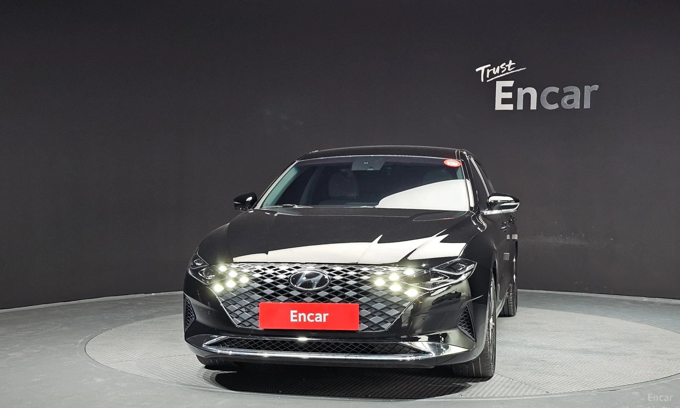 Hyundai Grandeur IG превью 3