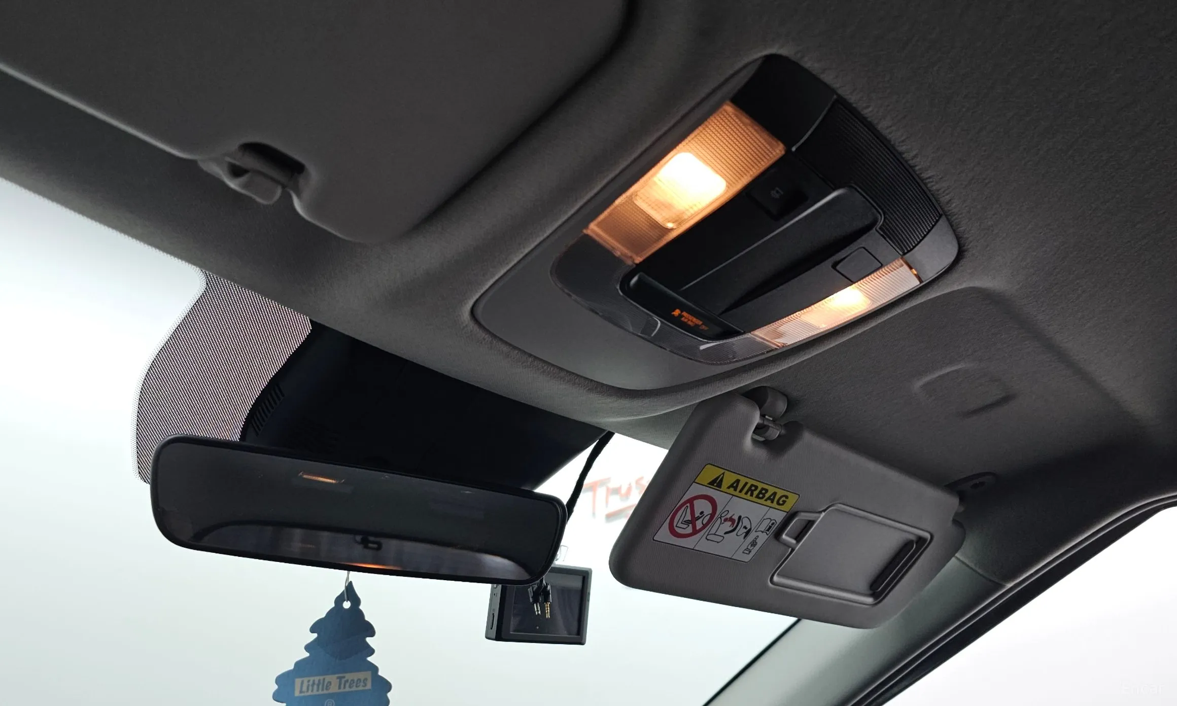 Kia Seltos превью 16