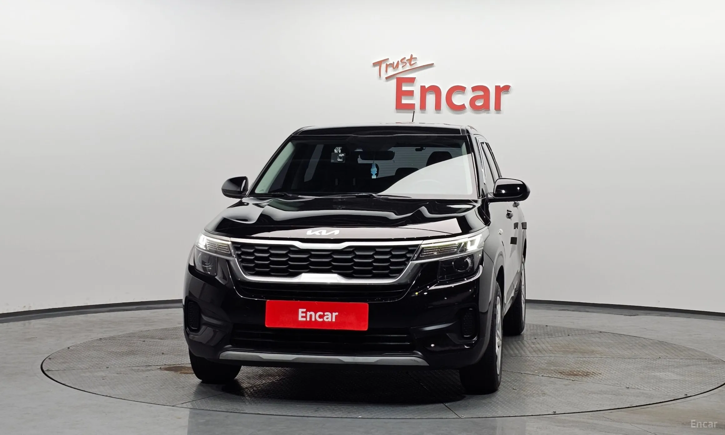 Kia Seltos превью 3