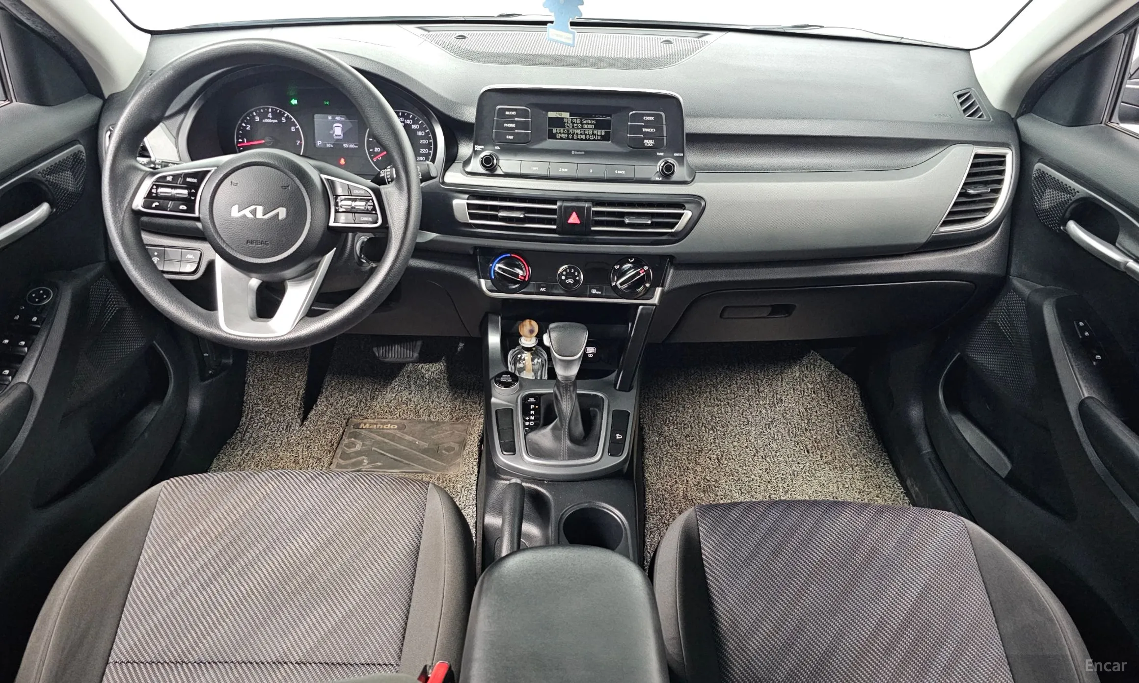 Kia Seltos превью 7