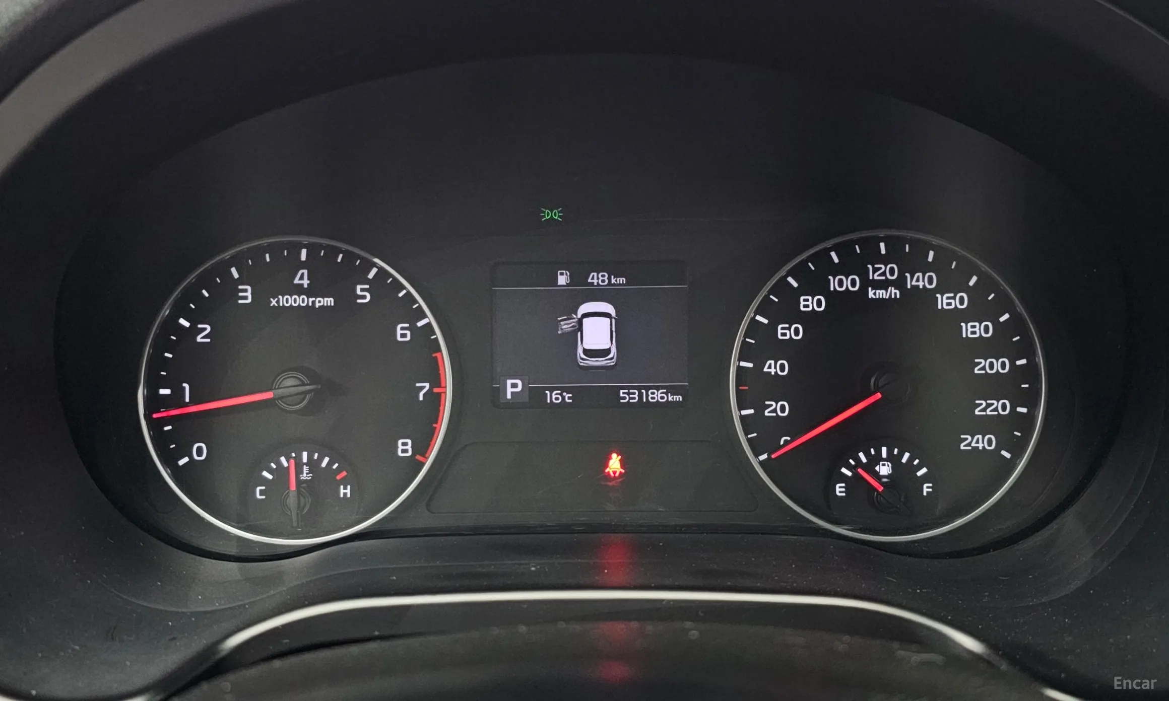 Kia Seltos превью 8