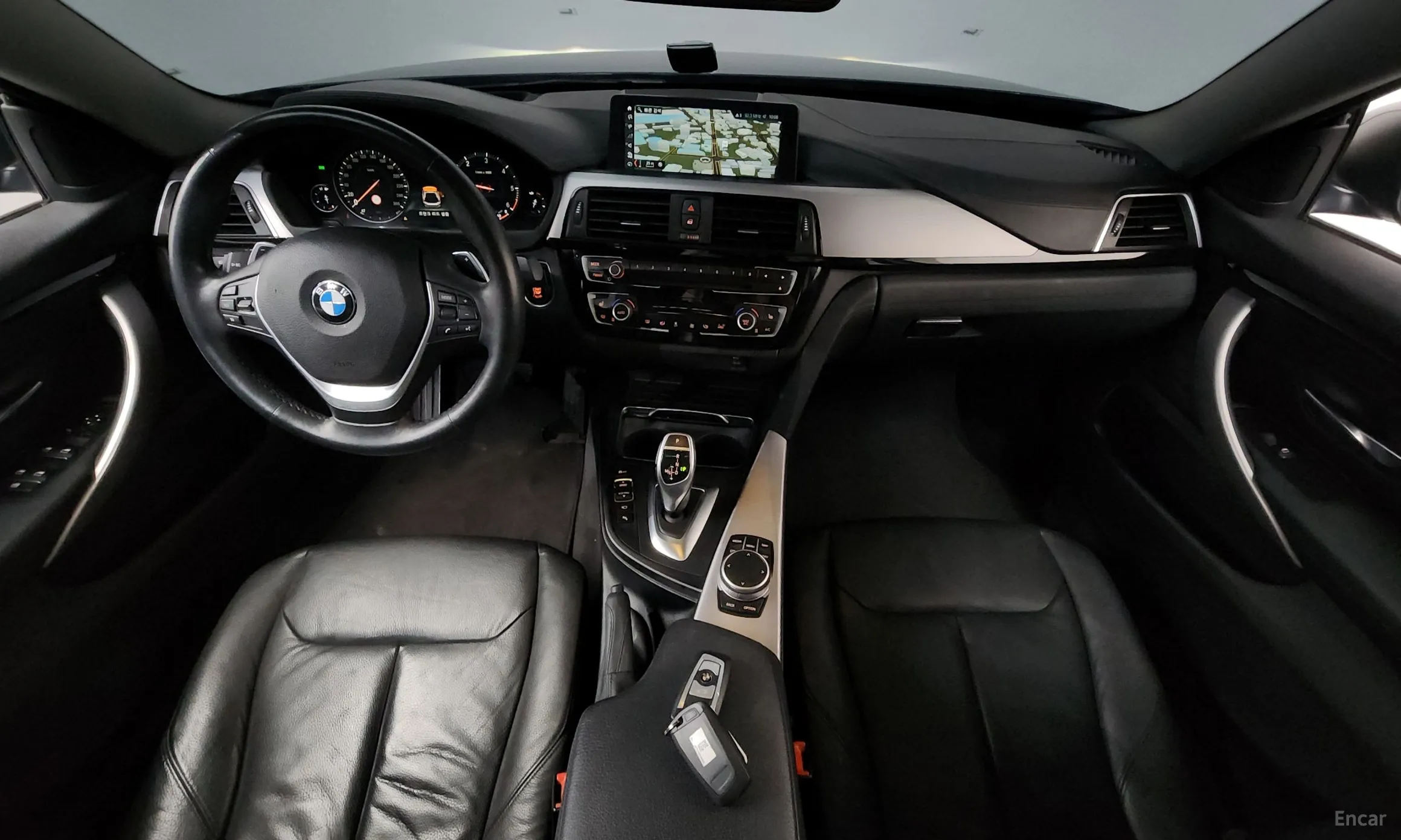 BMW Series 4 (F32) превью 7