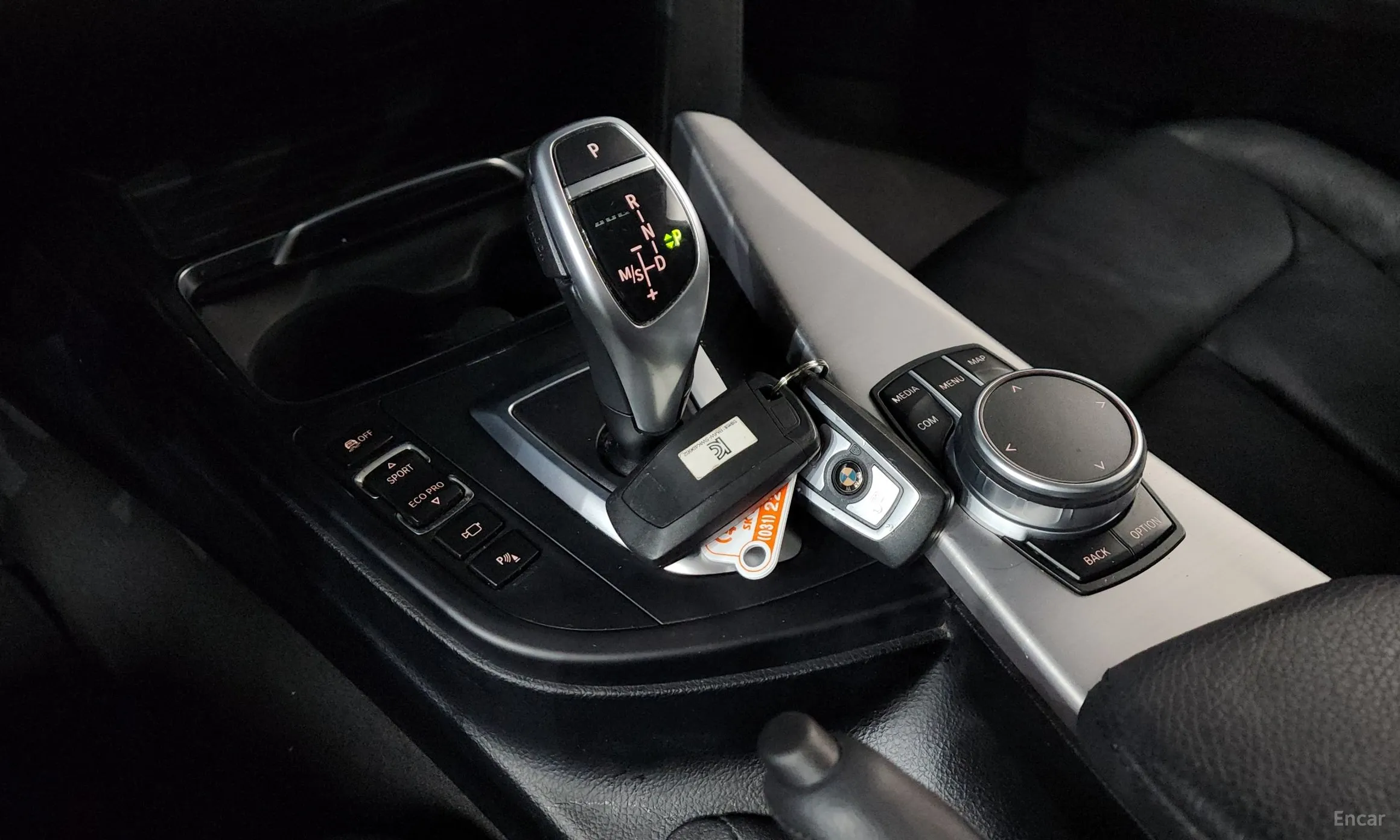 BMW Series 4 (F32) превью 9