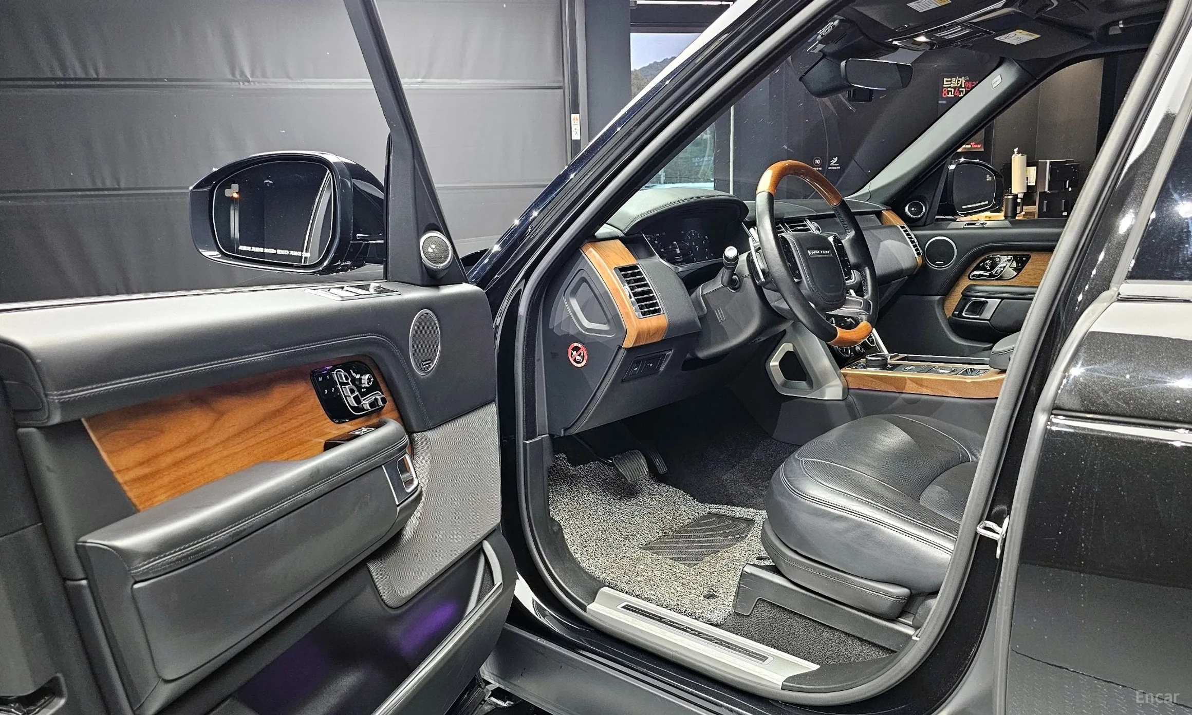 Land Rover Range Rover 4th Generation превью 10