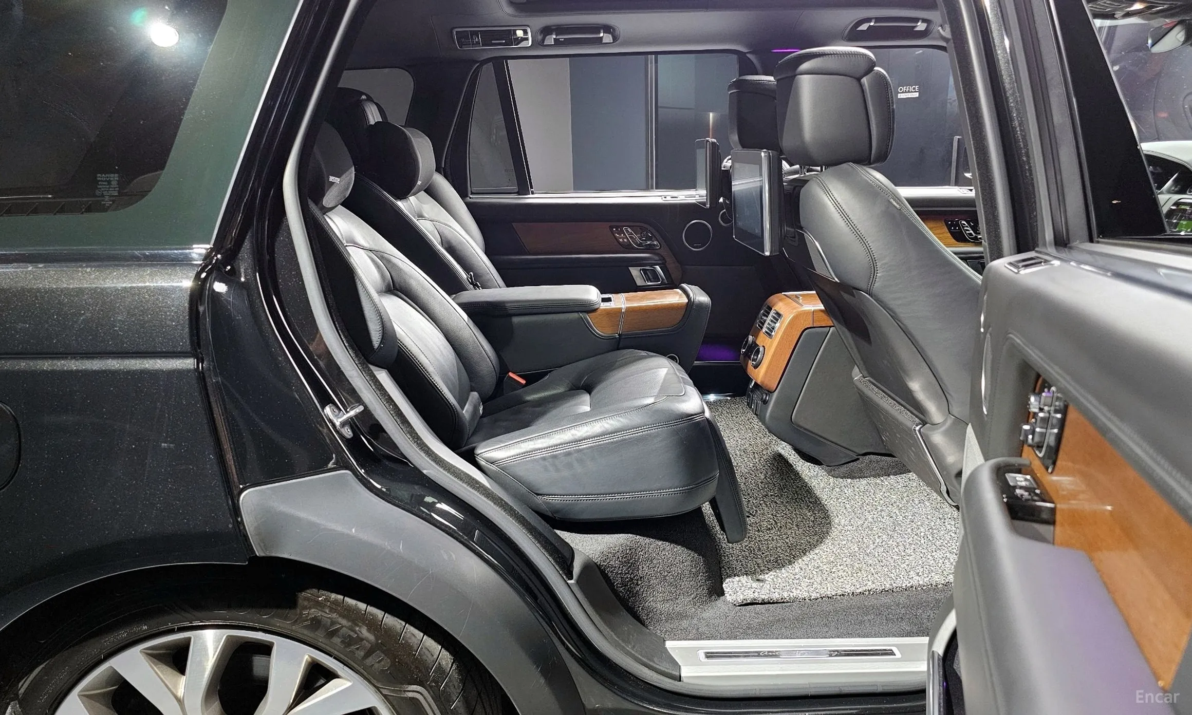 Land Rover Range Rover 4th Generation превью 12