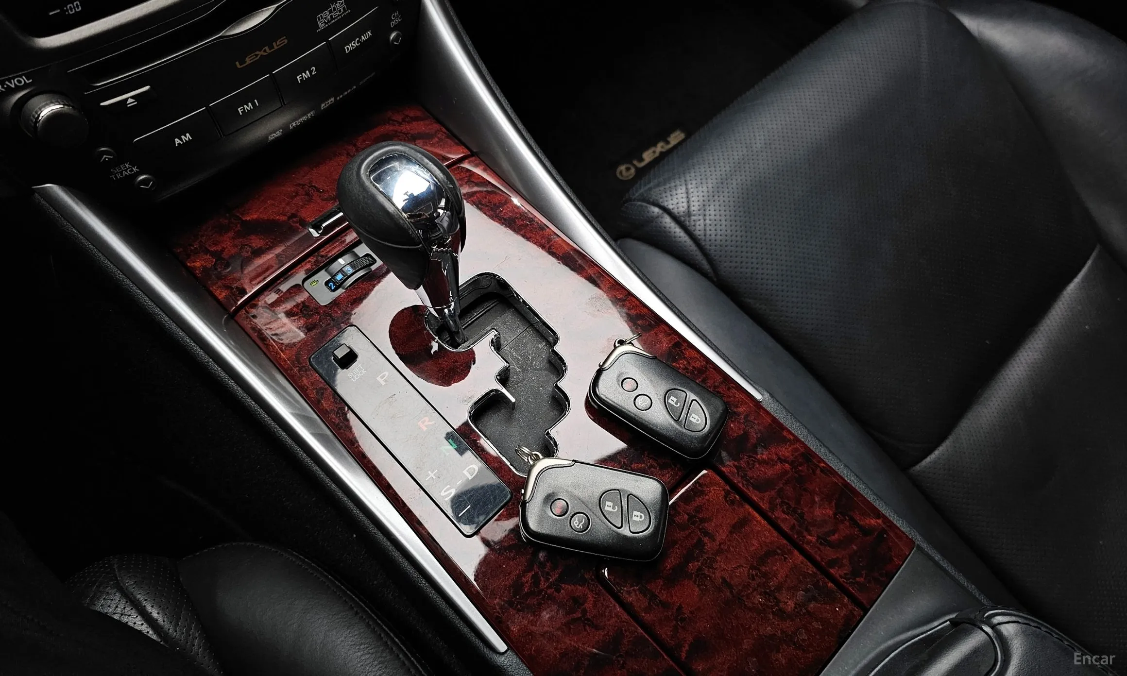 Lexus IS250 превью 9