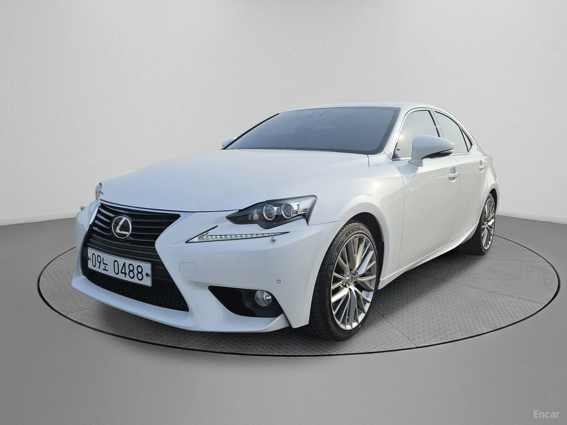 Lexus New IS250