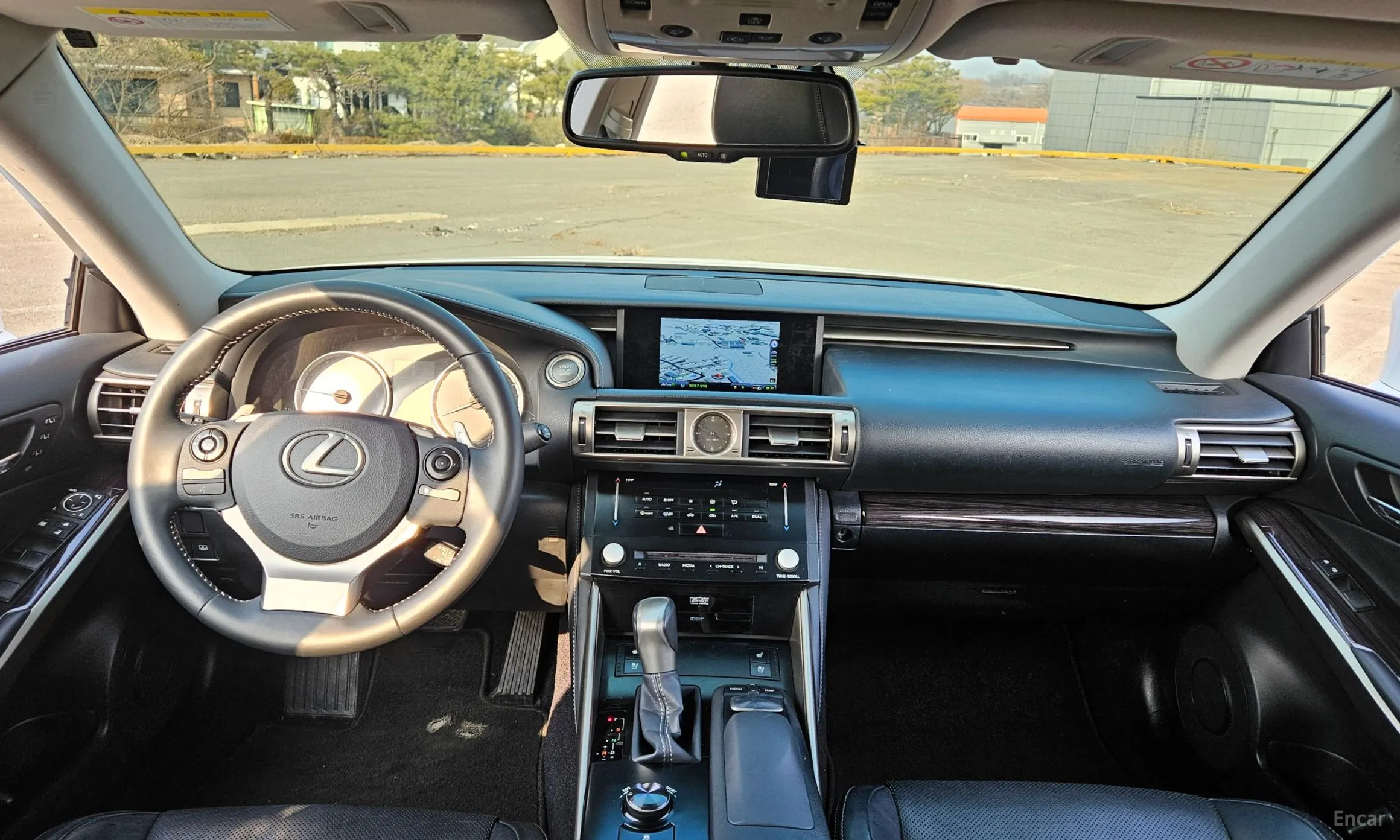 Lexus New IS250 превью 7