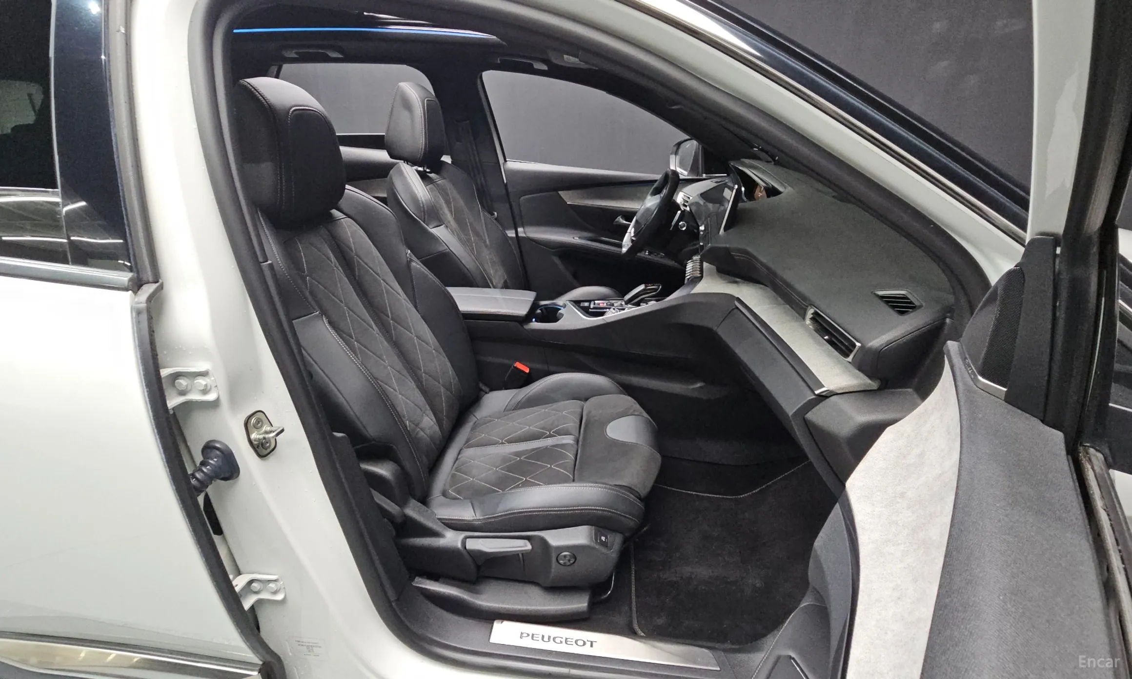 Peugeot 3008 2nd generation превью 11