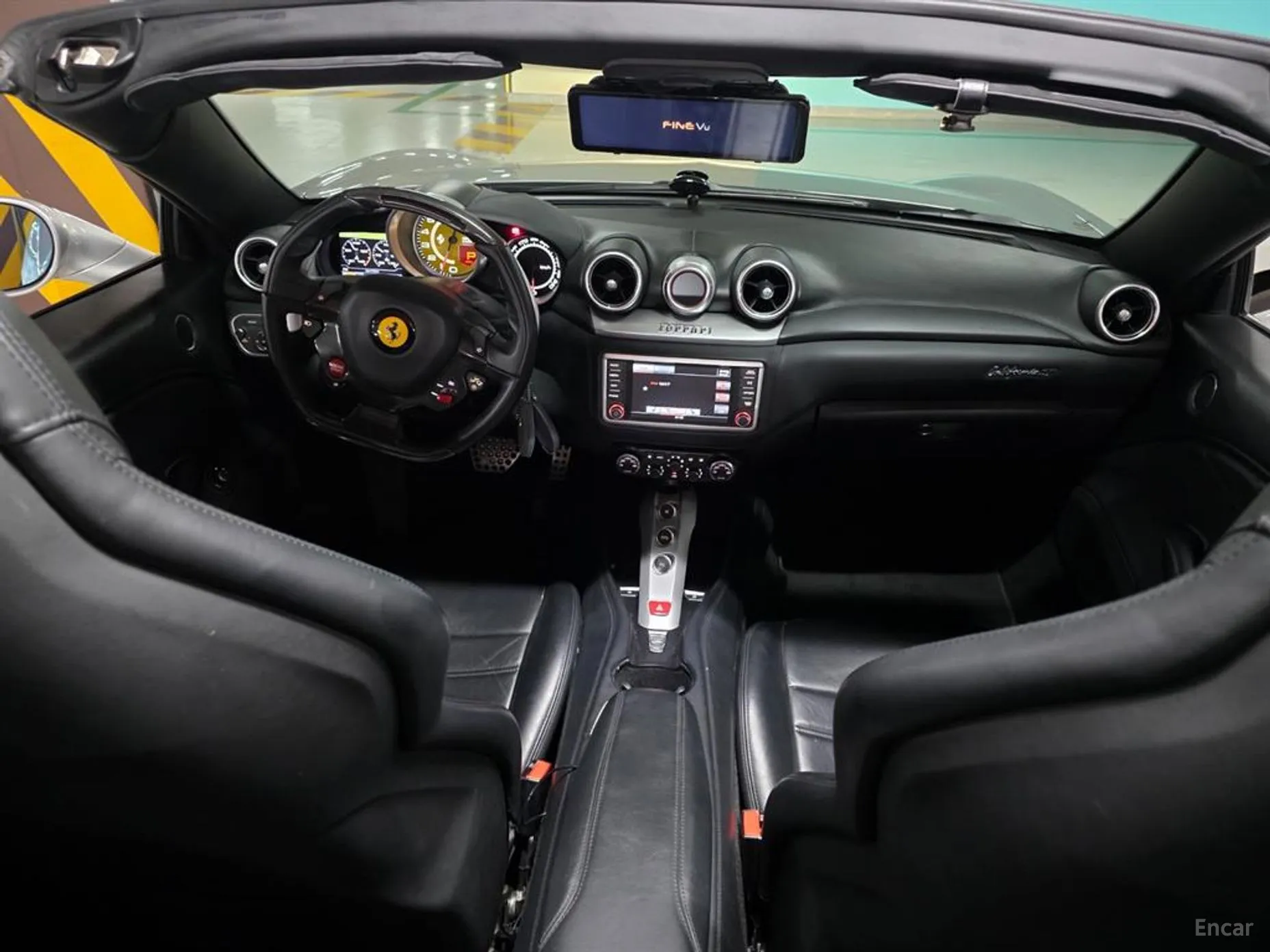 Ferrari California превью 10