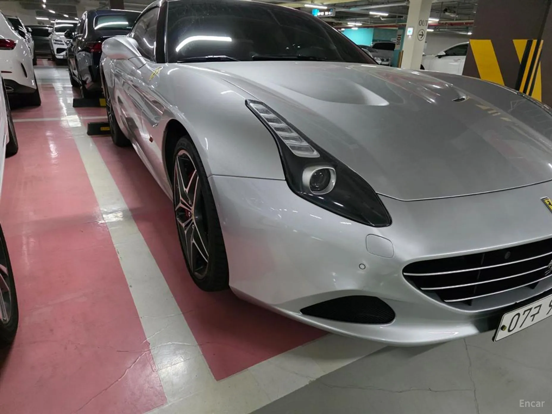 Ferrari California превью 4