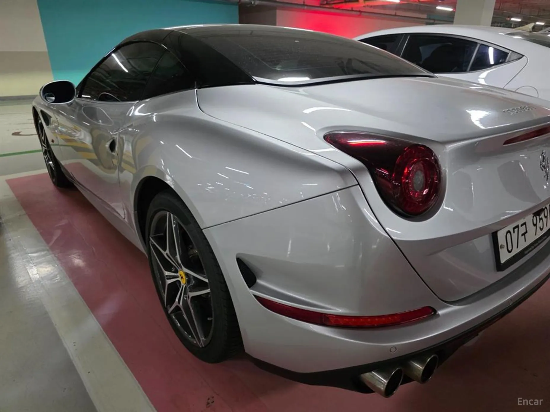Ferrari California превью 6