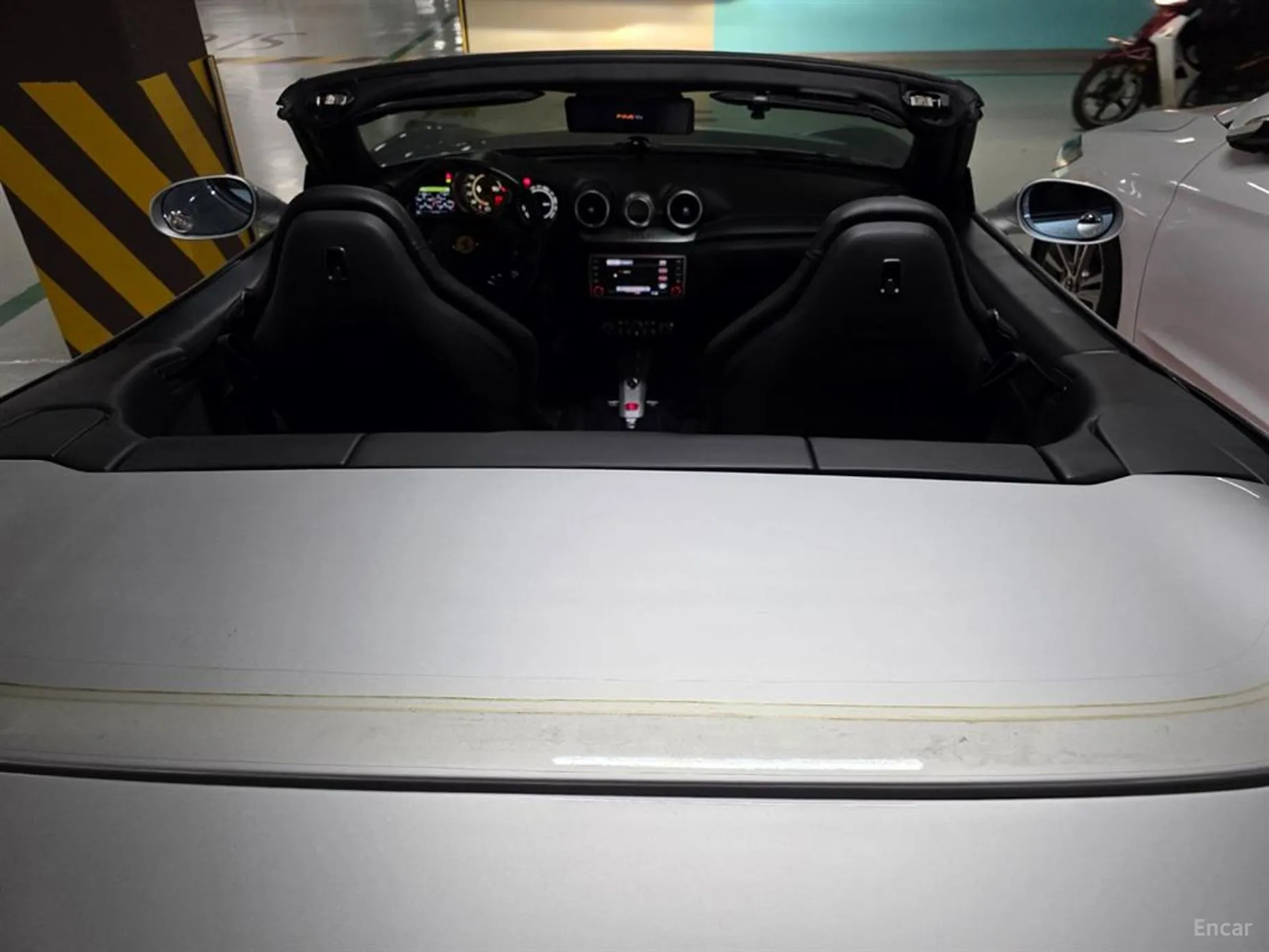 Ferrari California превью 8