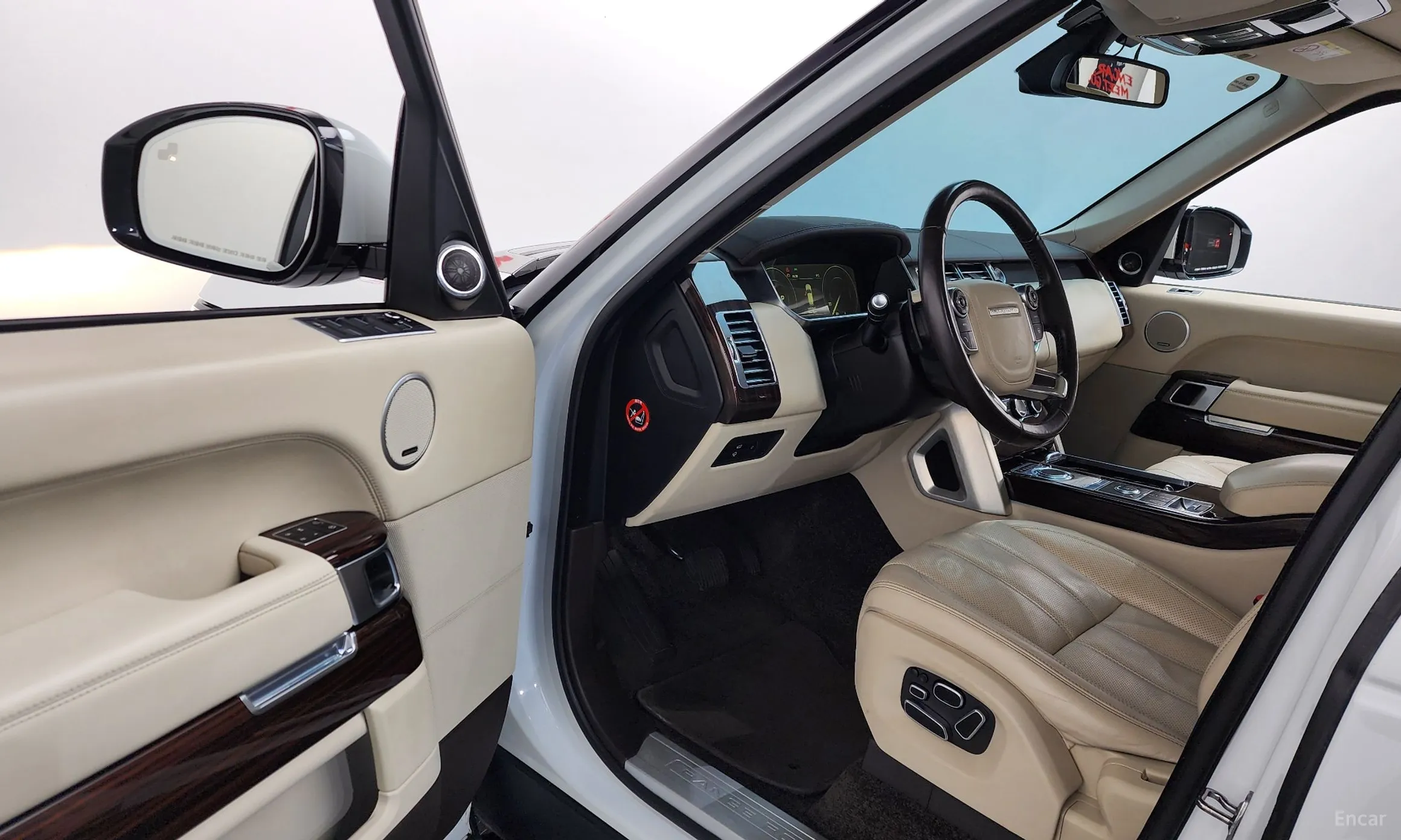 Land Rover Range Rover 4th Generation превью 10