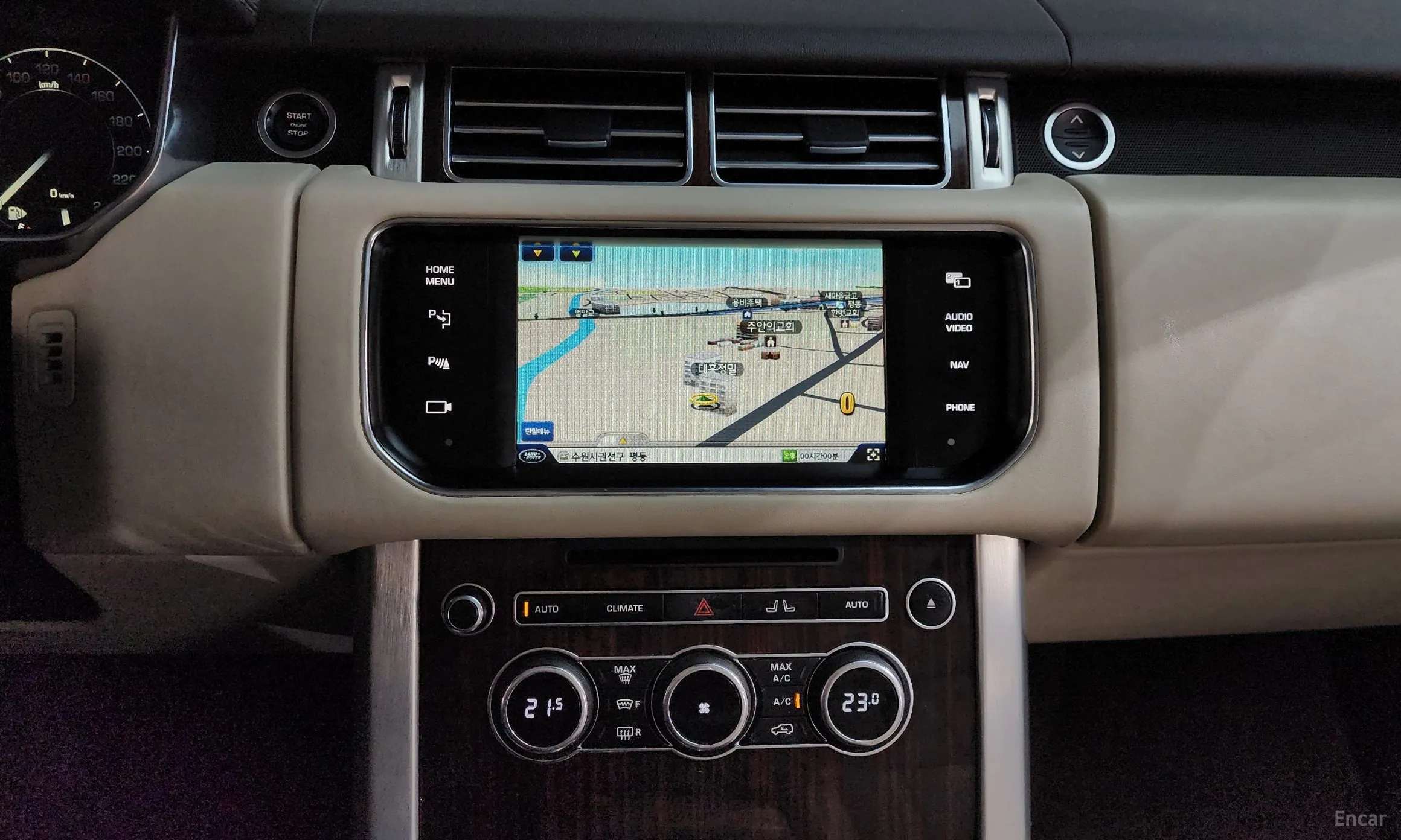 Land Rover Range Rover 4th Generation превью 14