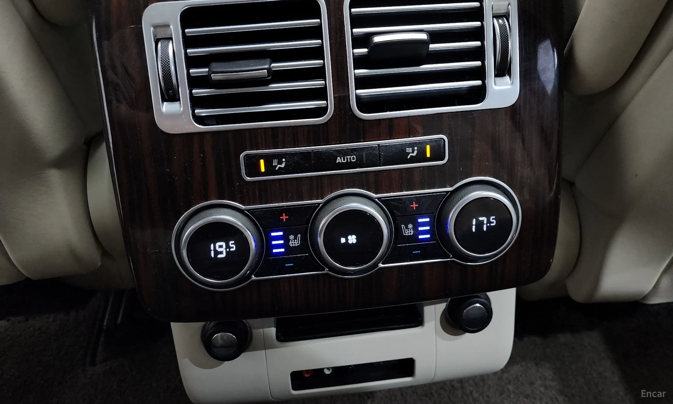 Land Rover Range Rover 4th Generation превью 18