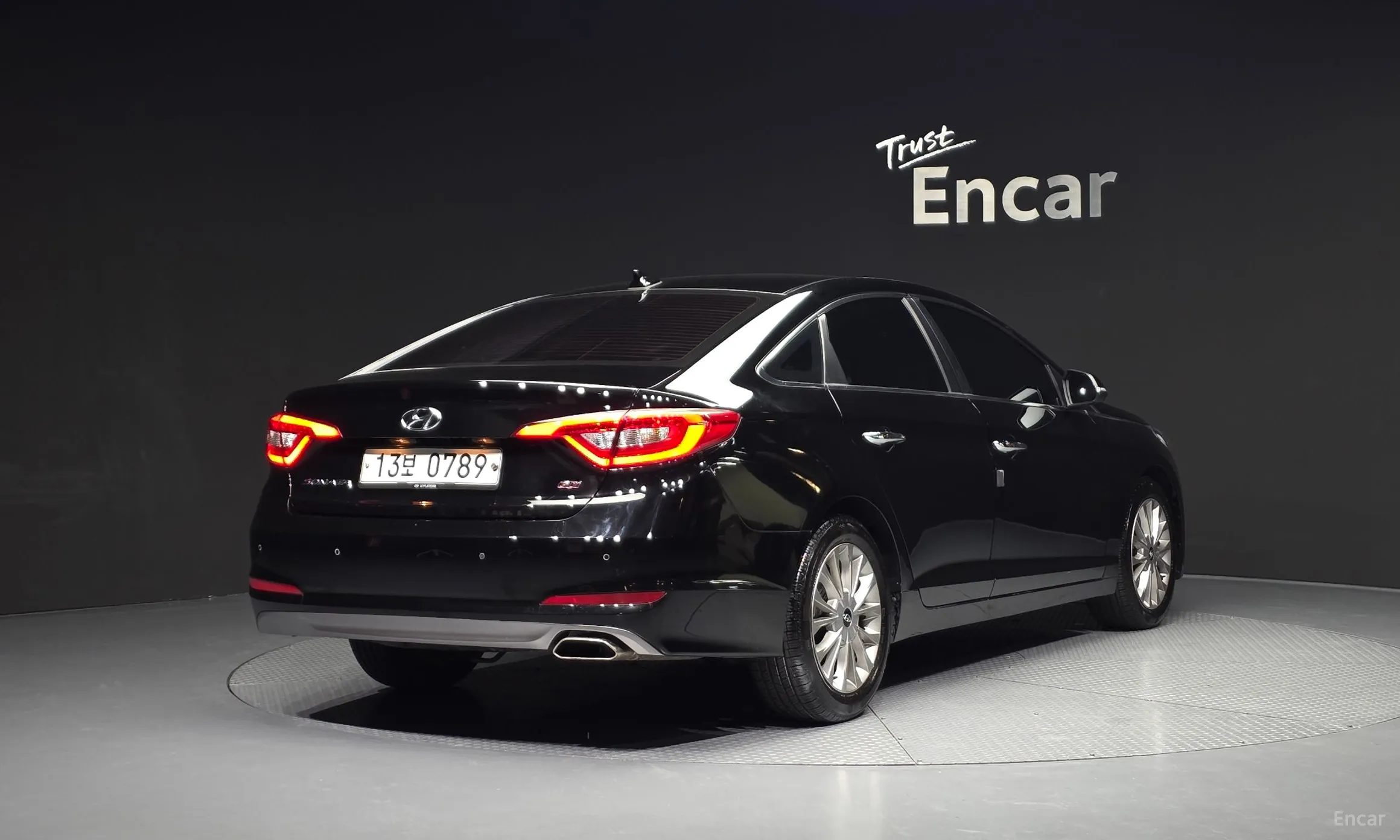 Hyundai LF Sonata