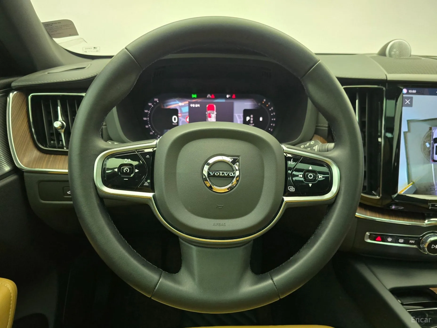 Volvo XC60 Gen 2 превью 13