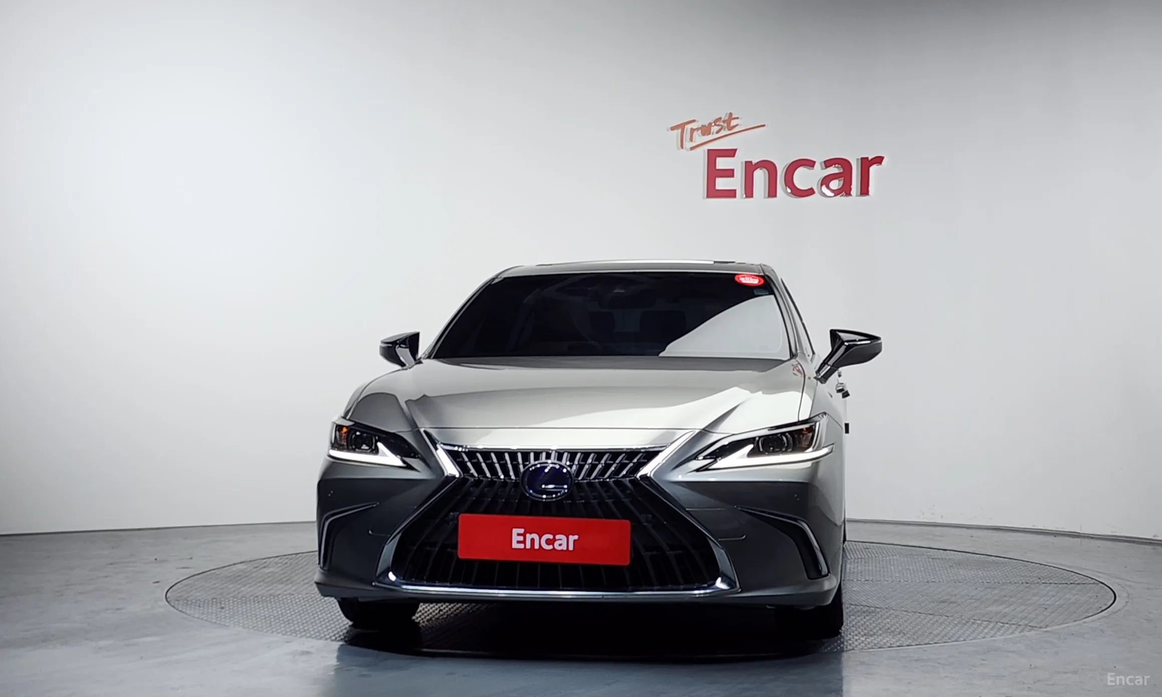 Lexus ES300h 7th Generation превью 3