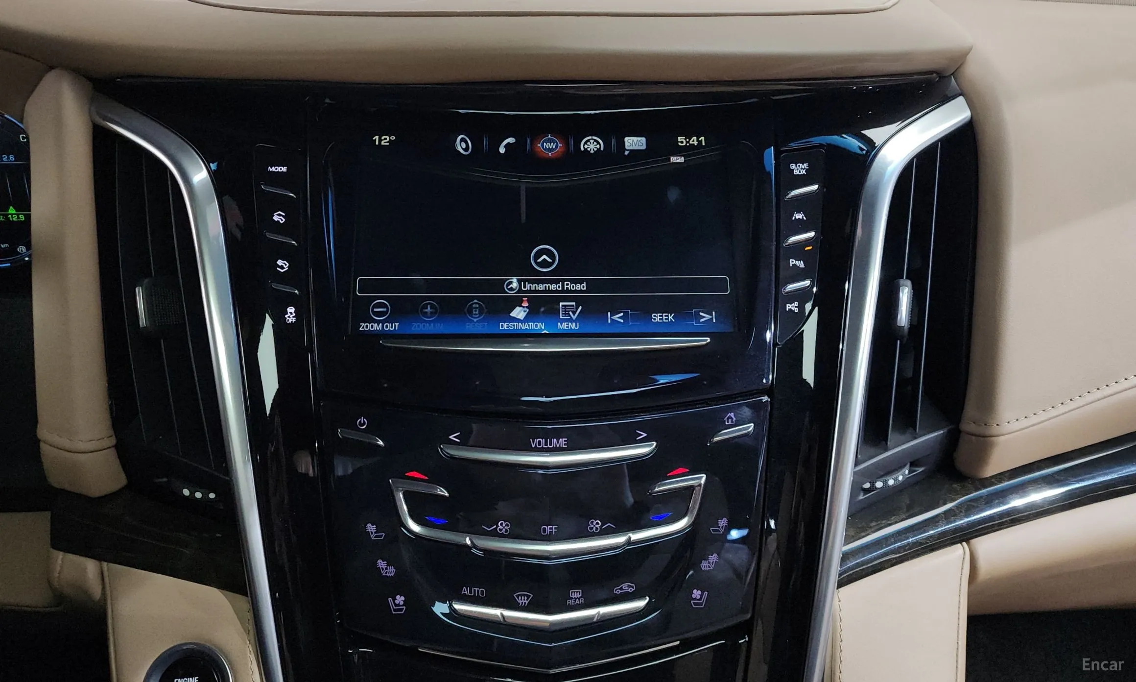 Cadillac Escalade превью 14