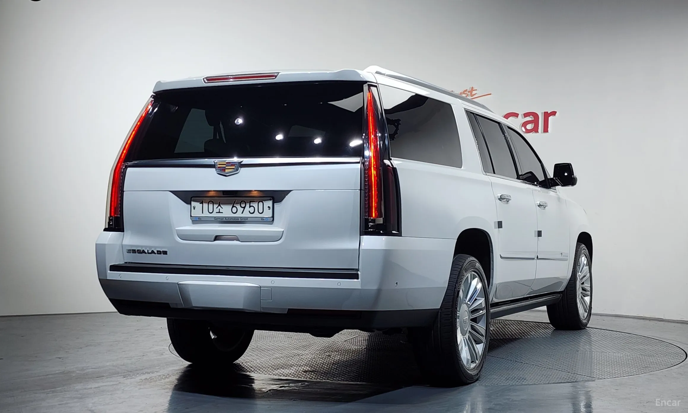 Cadillac Escalade превью 2