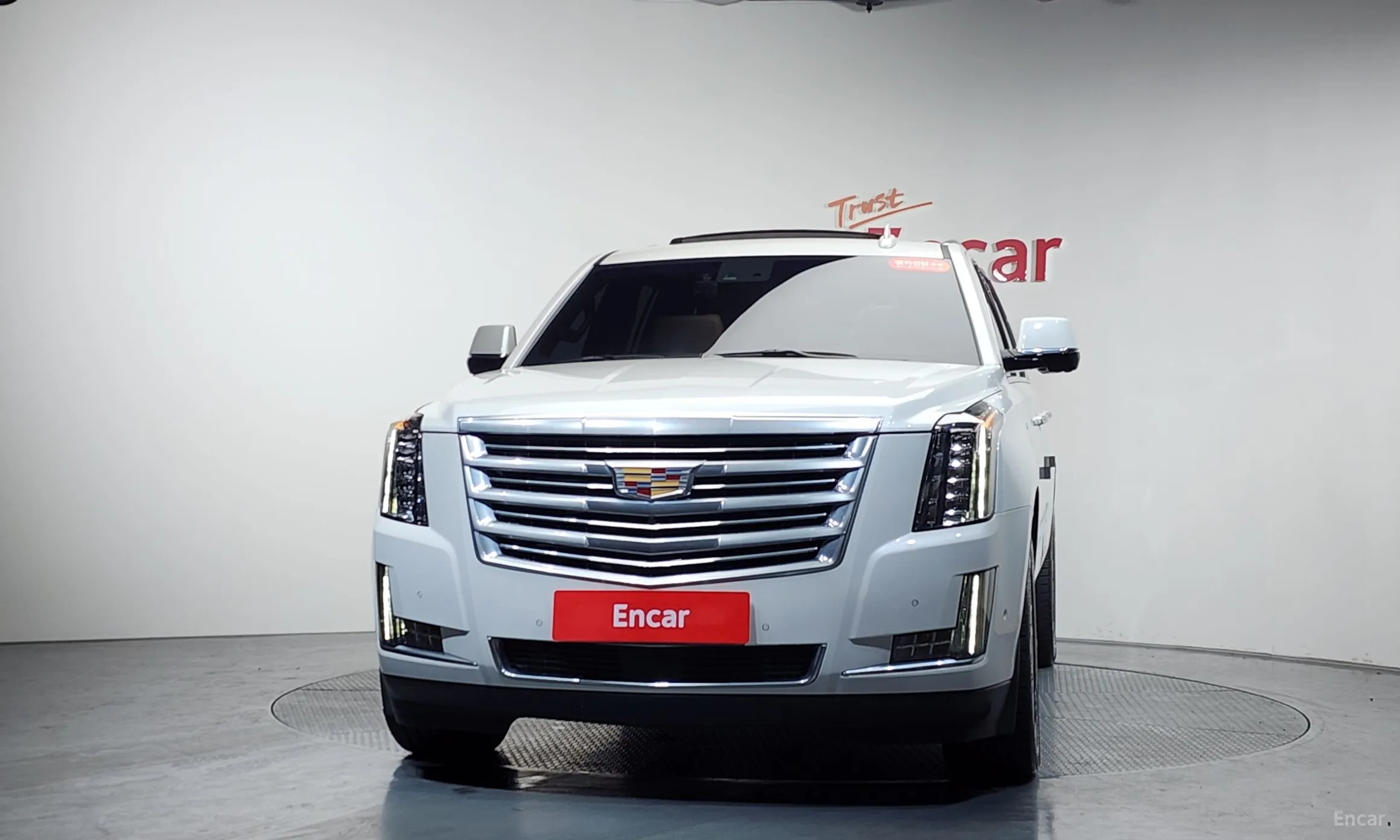 Cadillac Escalade превью 3