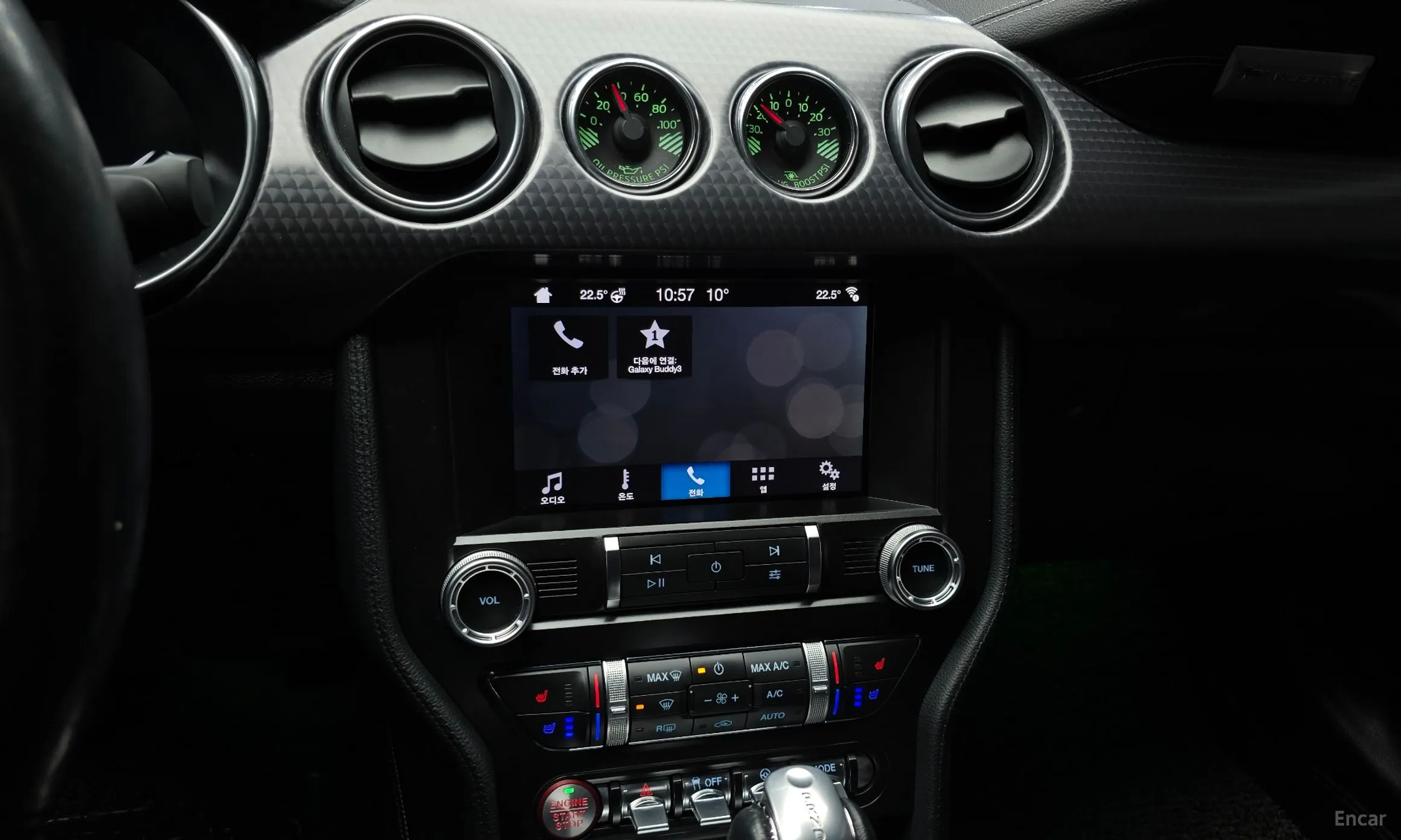 Ford Mustang превью 15